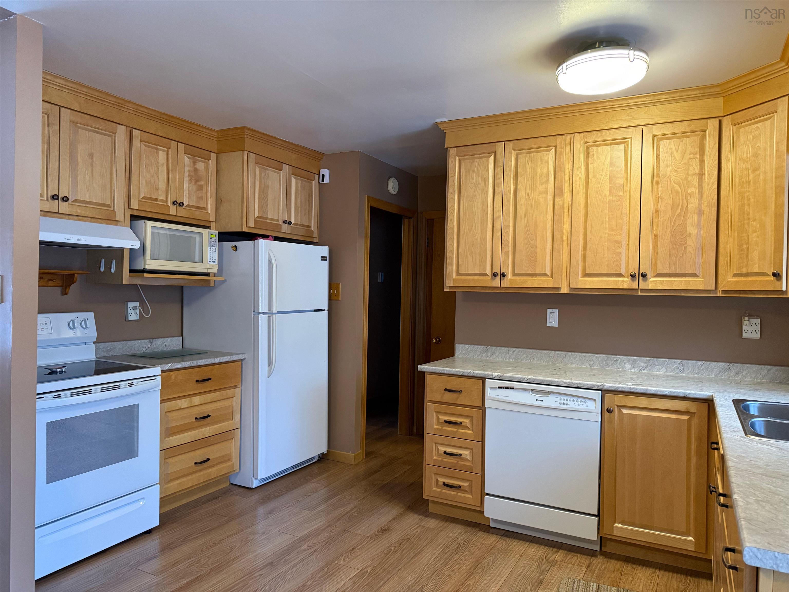 $529,900.00: 5469 Little Harbour Road, Little Harbour