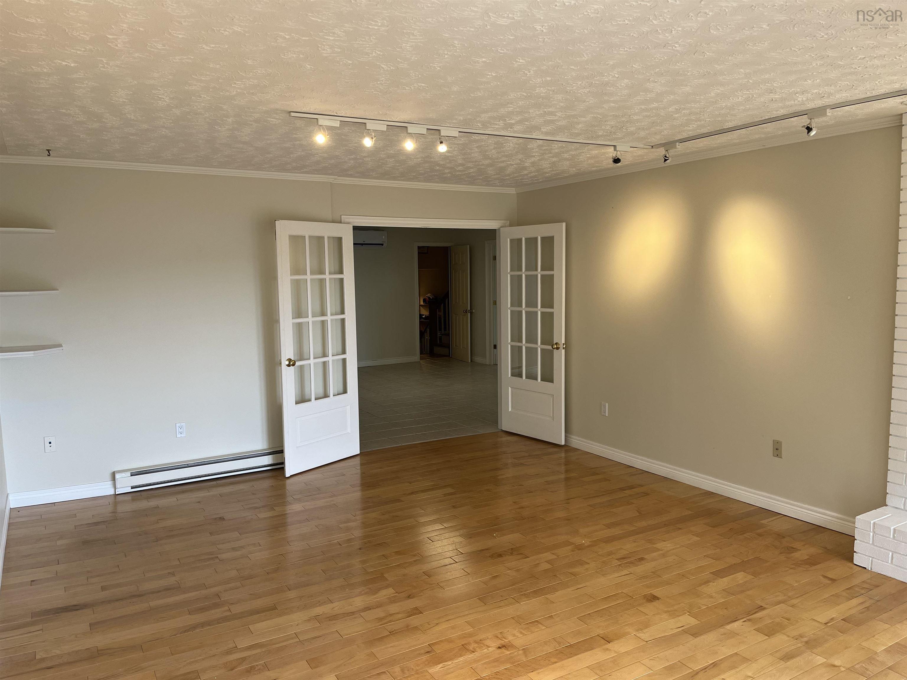 1105 Bedford Highway, Bedford, NS (MLS 202529484)