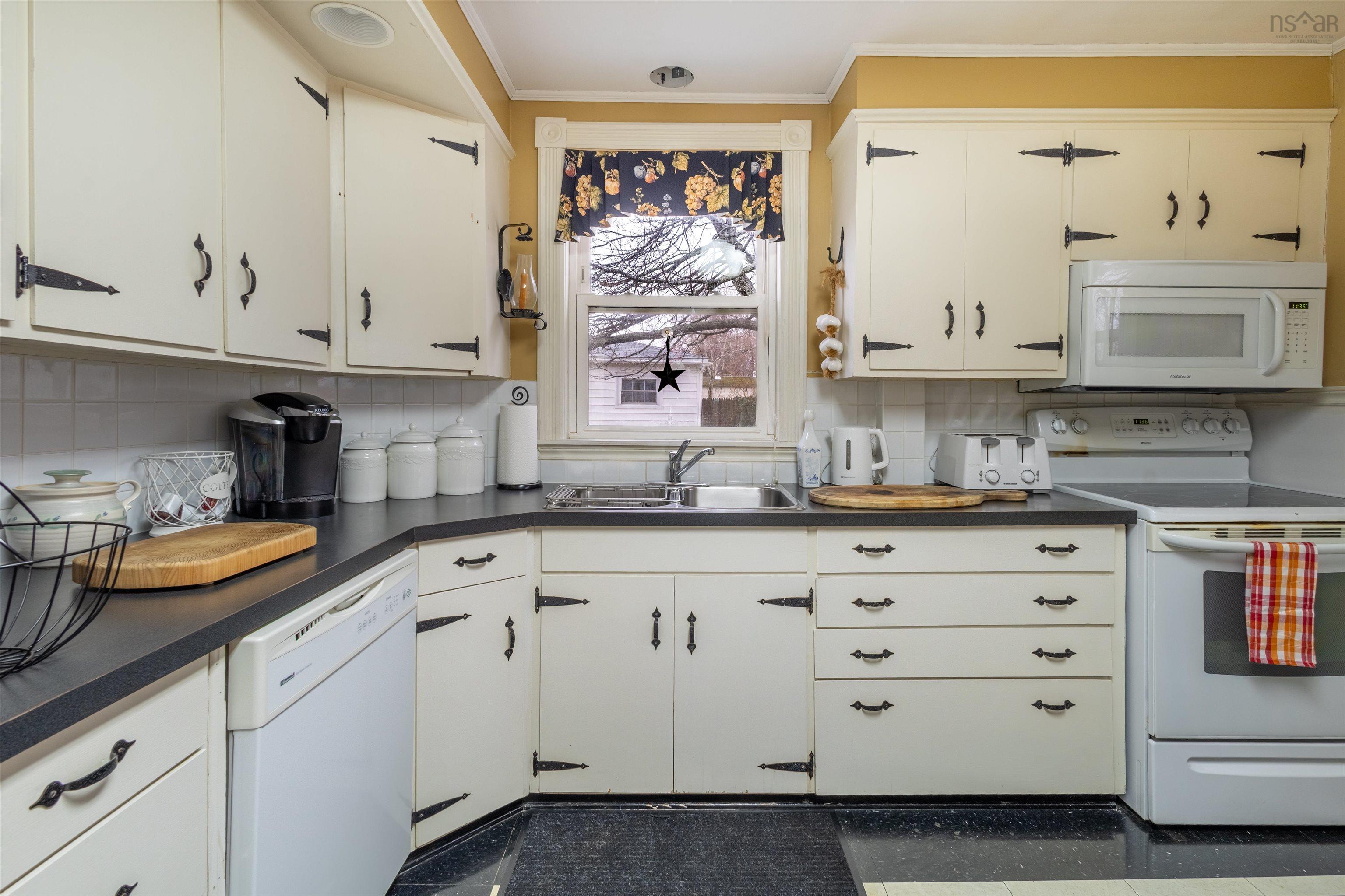 $275,000.00: 20 Brown Street, Sydney Mines
