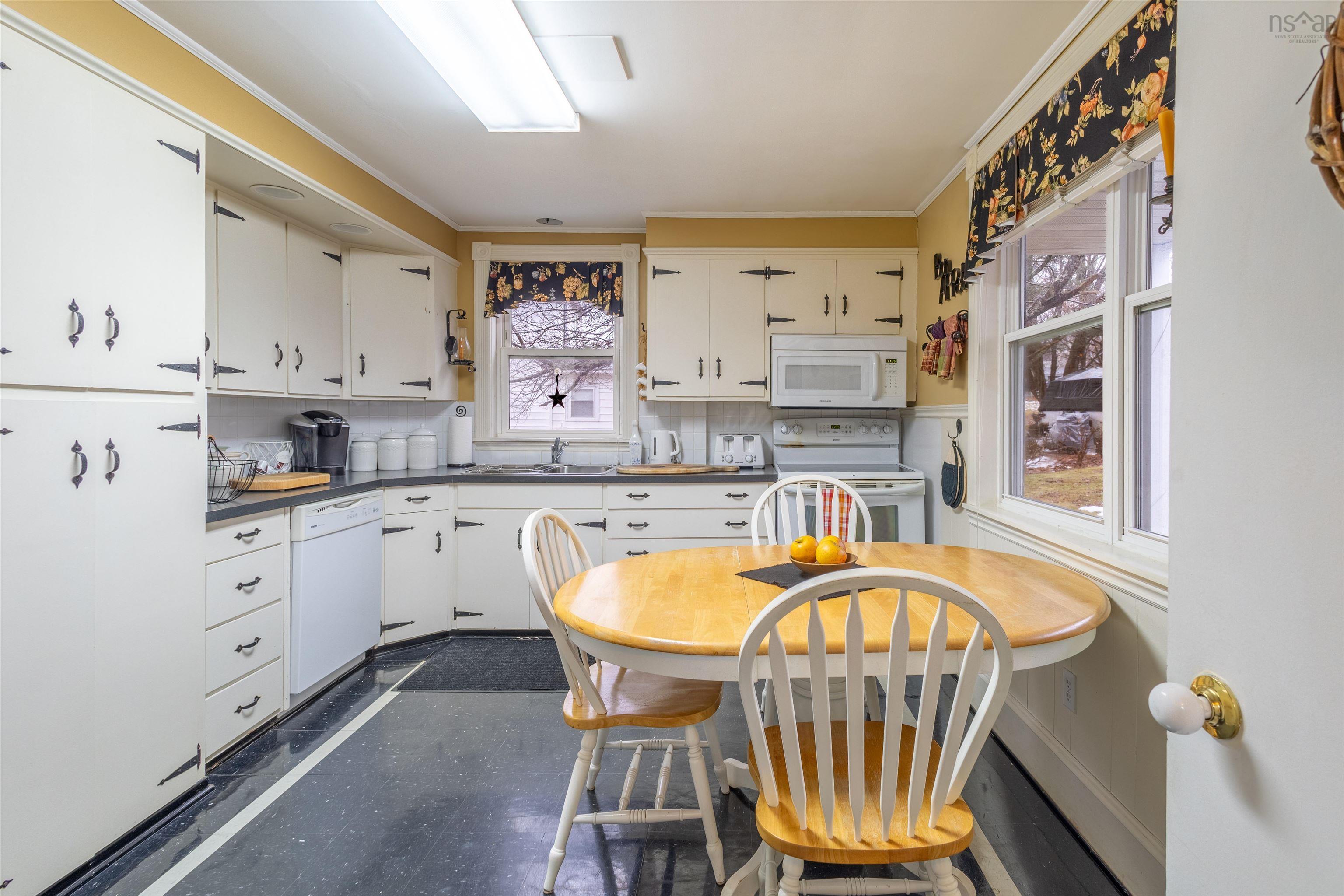 $275,000.00: 20 Brown Street, Sydney Mines