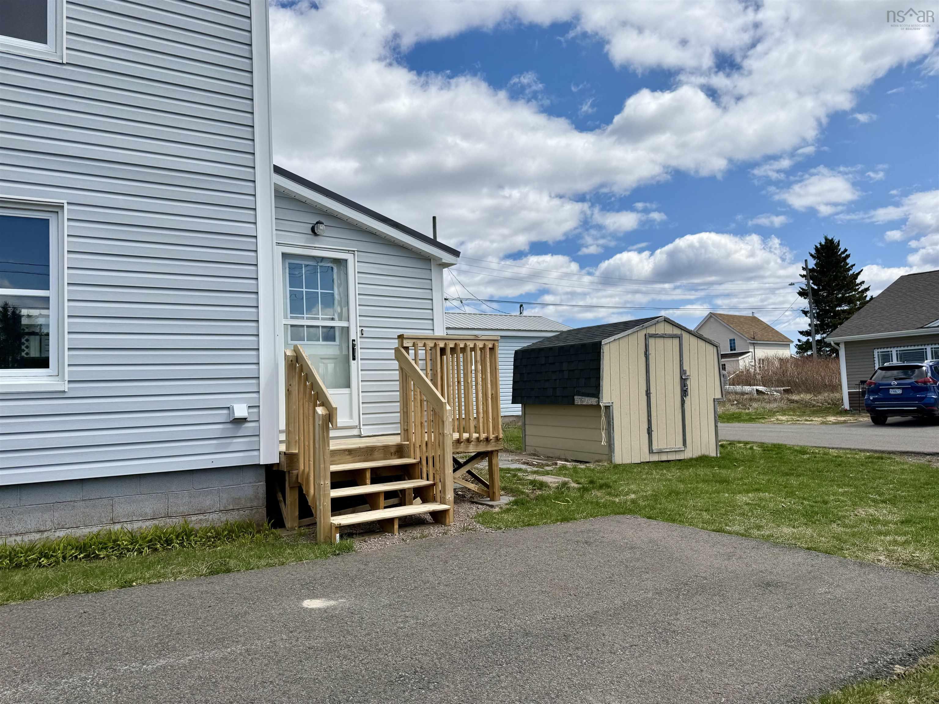 $247,500.00: 149 East Pleasant Street, Amherst