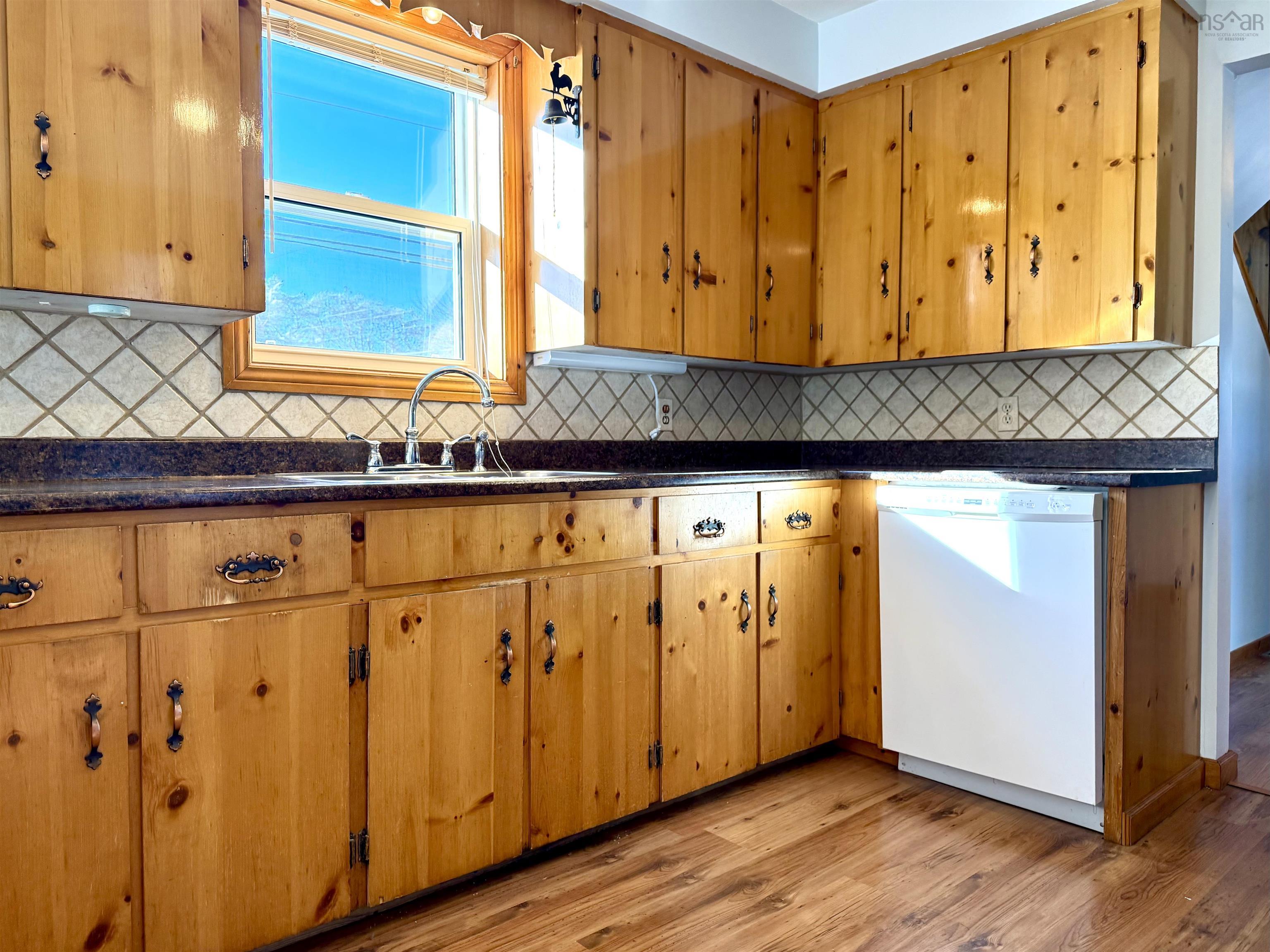 $319,000.00: 46 Cornwall Street, Amherst