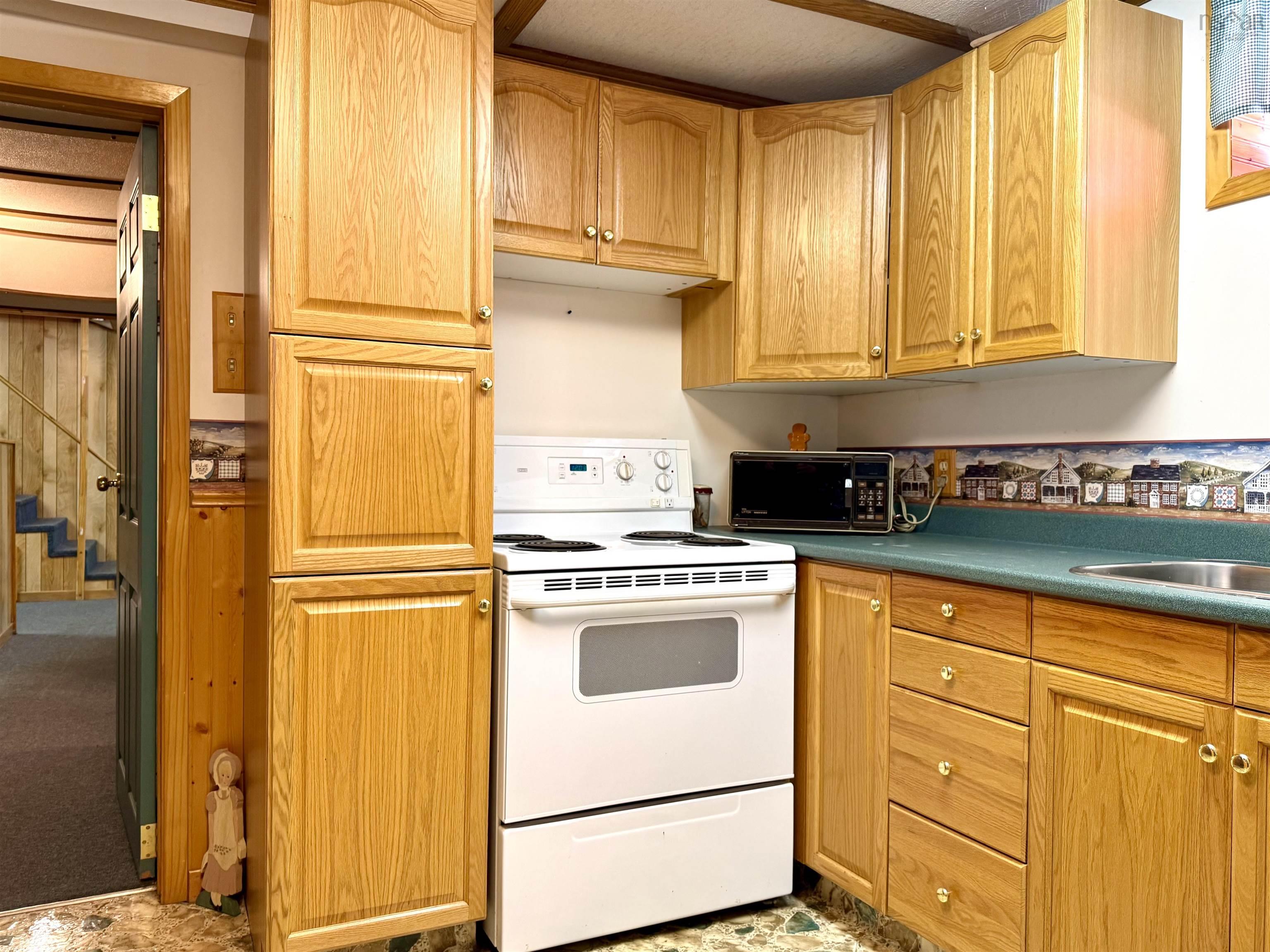 $319,000.00: 46 Cornwall Street, Amherst