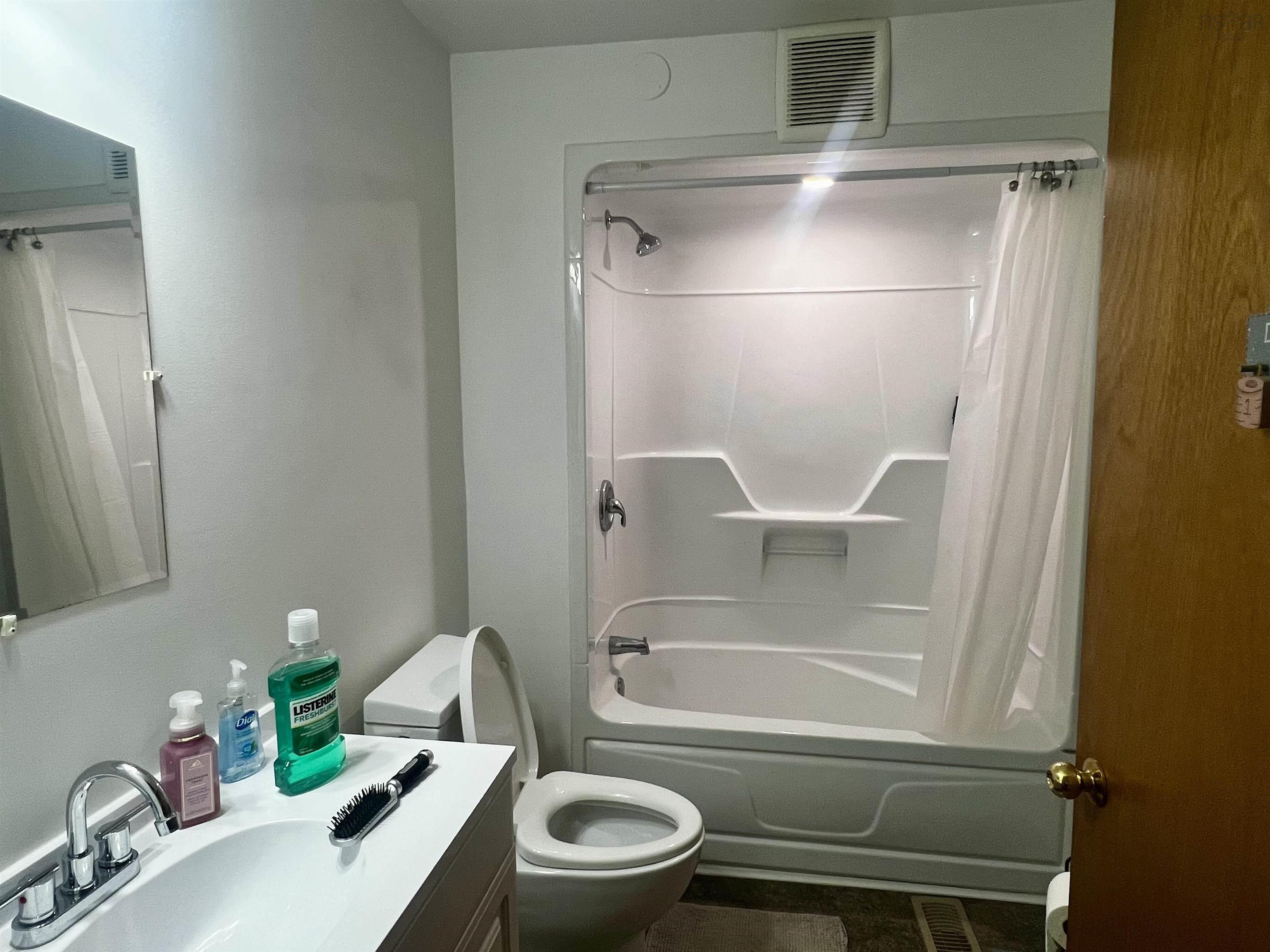 $247,250.00: 41 Mechanic Street, Trenton