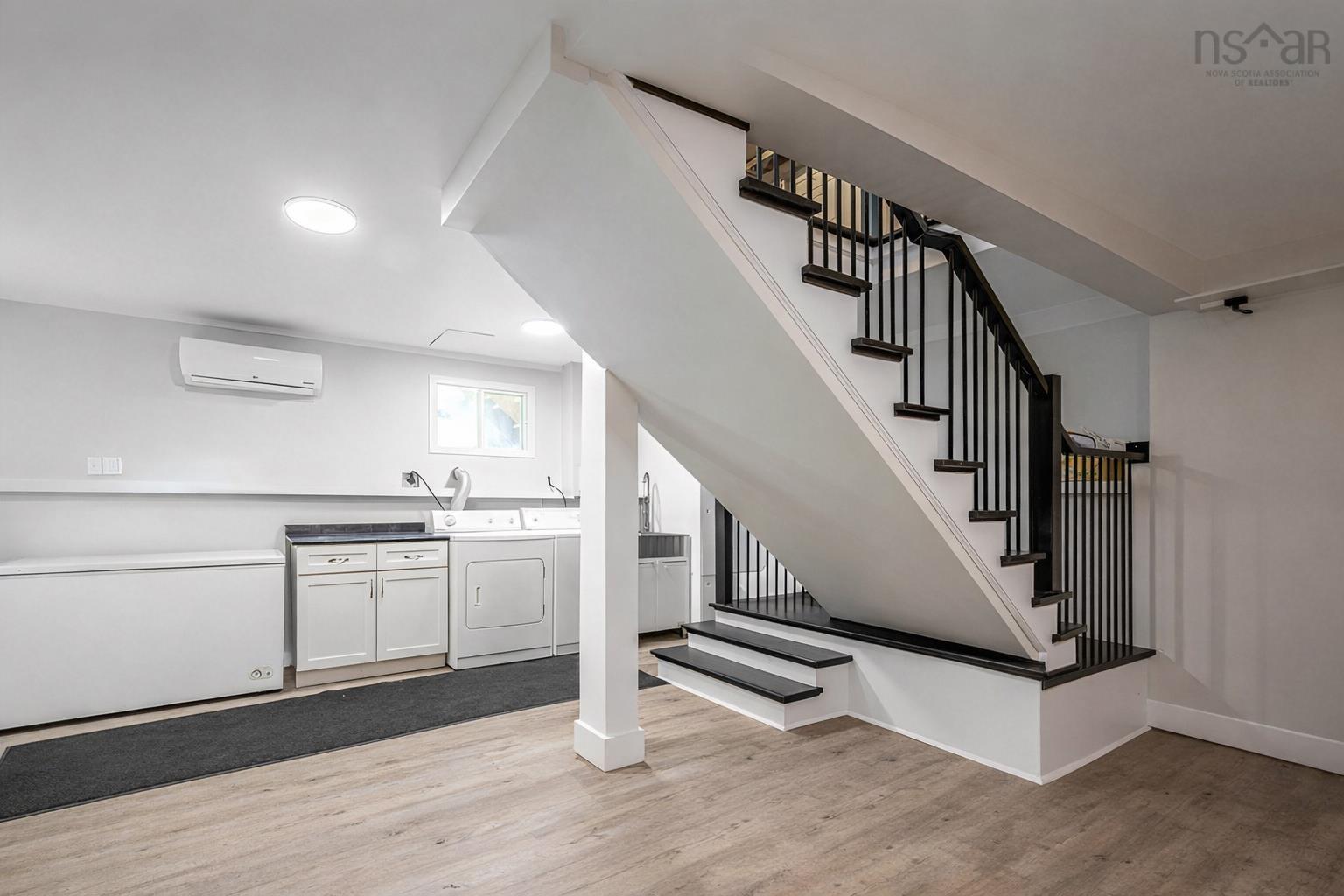 $630,900.00: 224 Tucker Lake Road, Beaver Bank