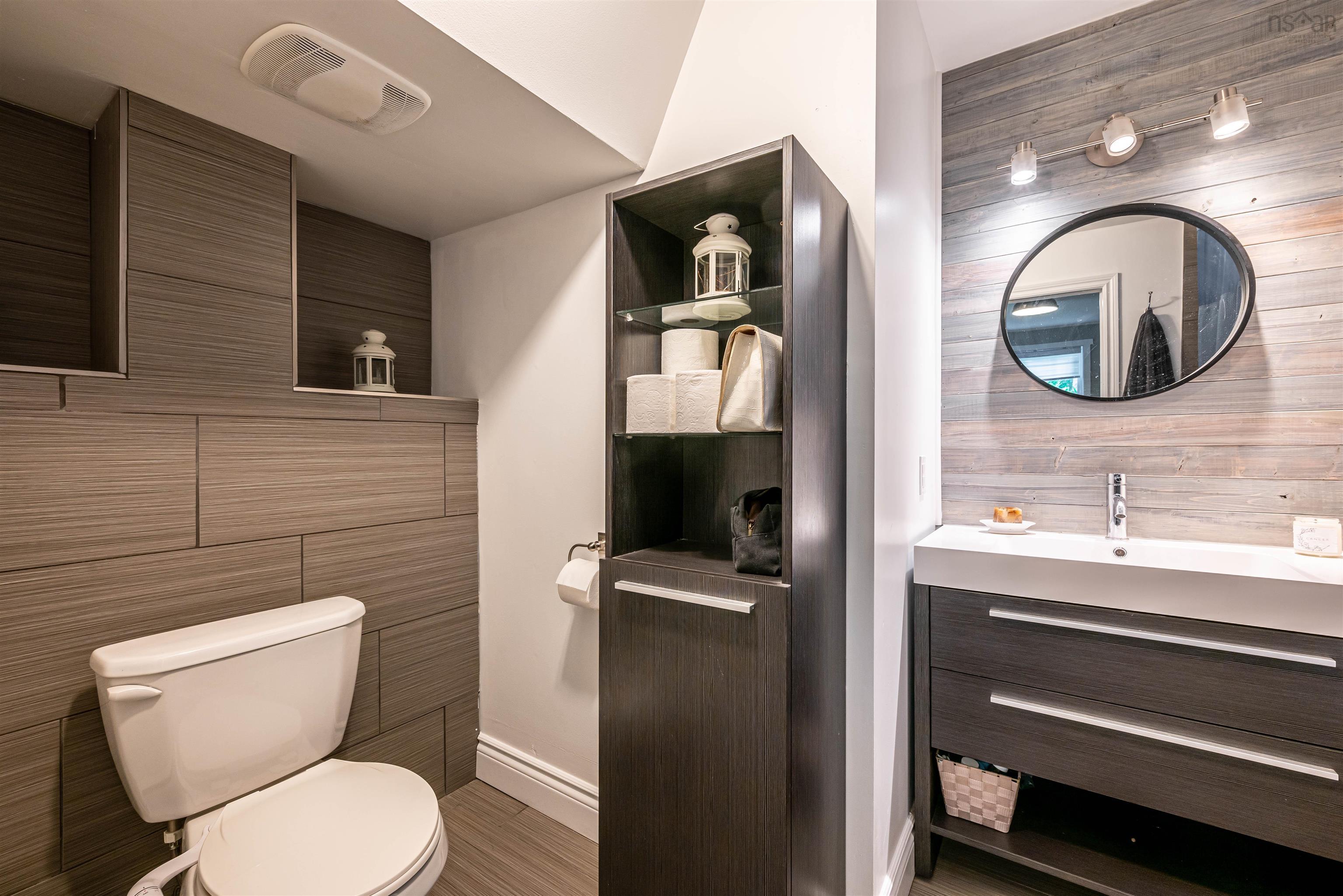 $630,900.00: 224 Tucker Lake Road, Beaver Bank