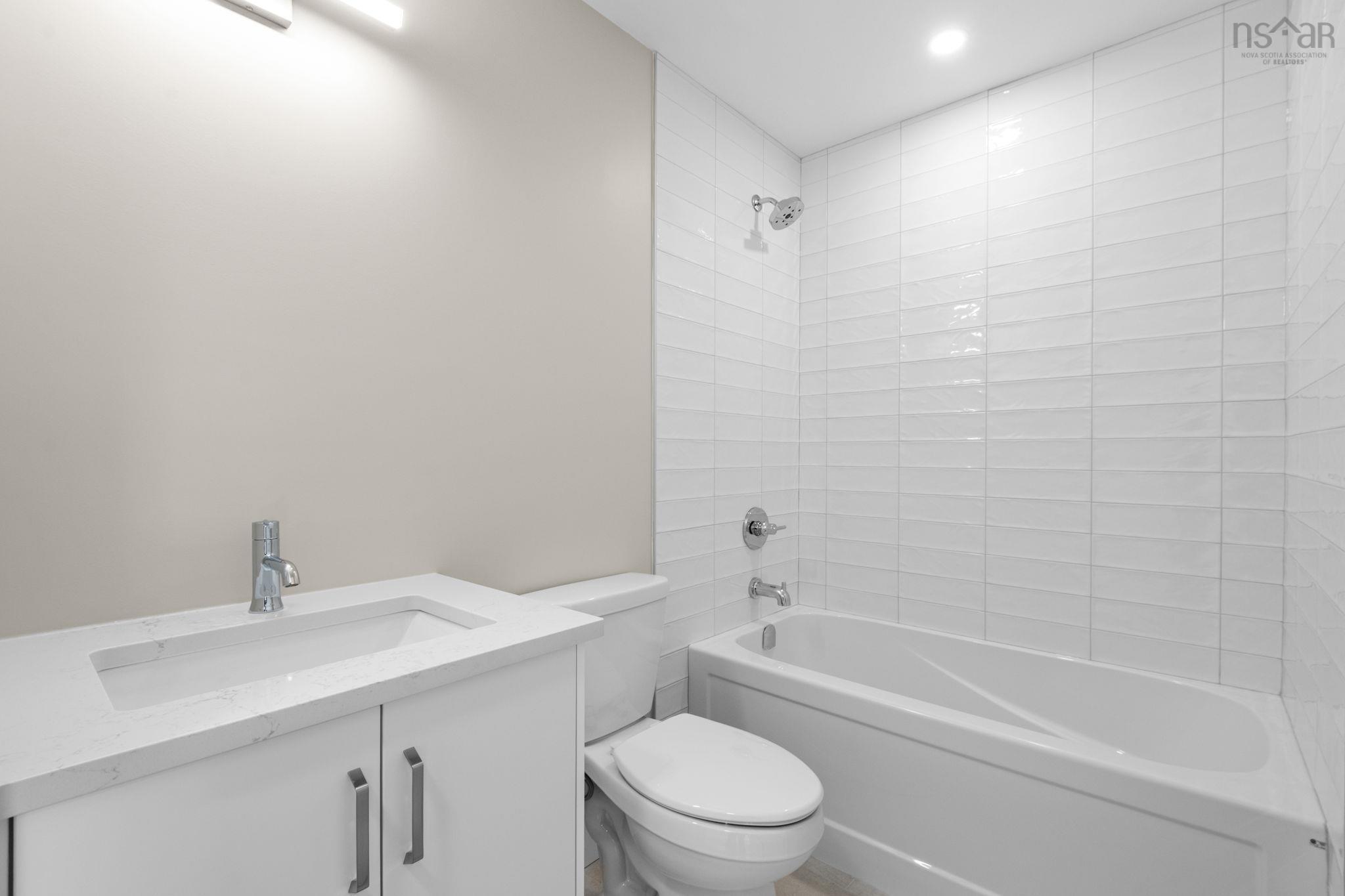 Gar35 125 Garvey Court, Bedford, NS (MLS 202529730)