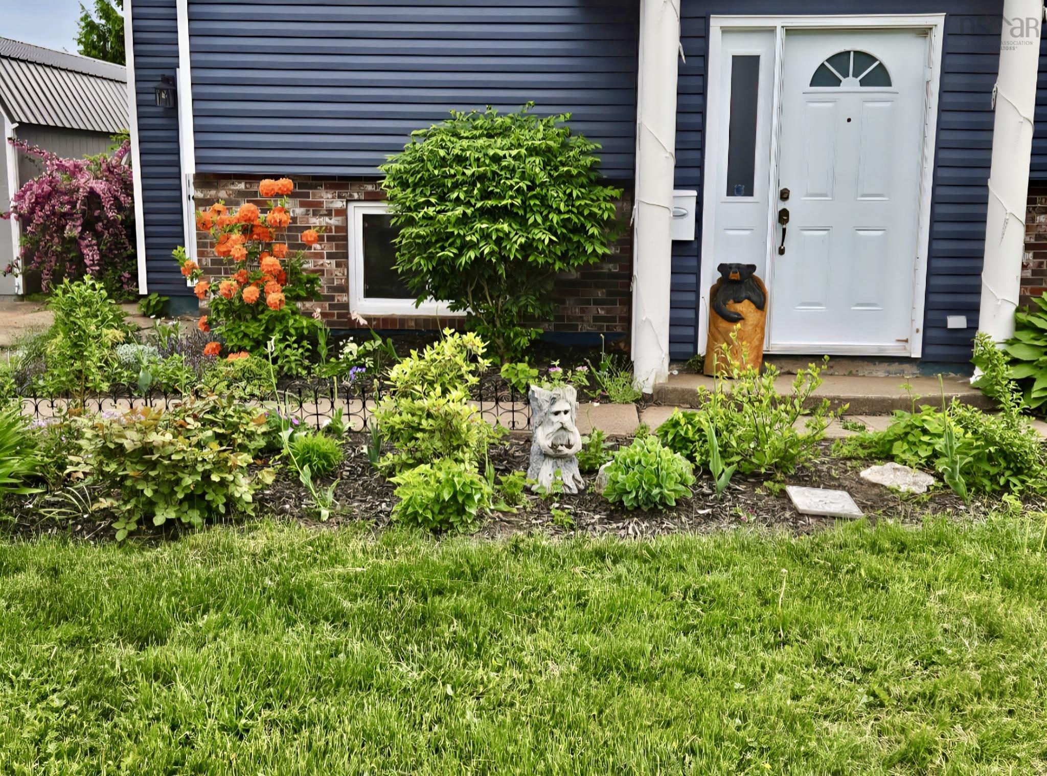 $409,900.00: 3 Fletcher Drive, Amherst