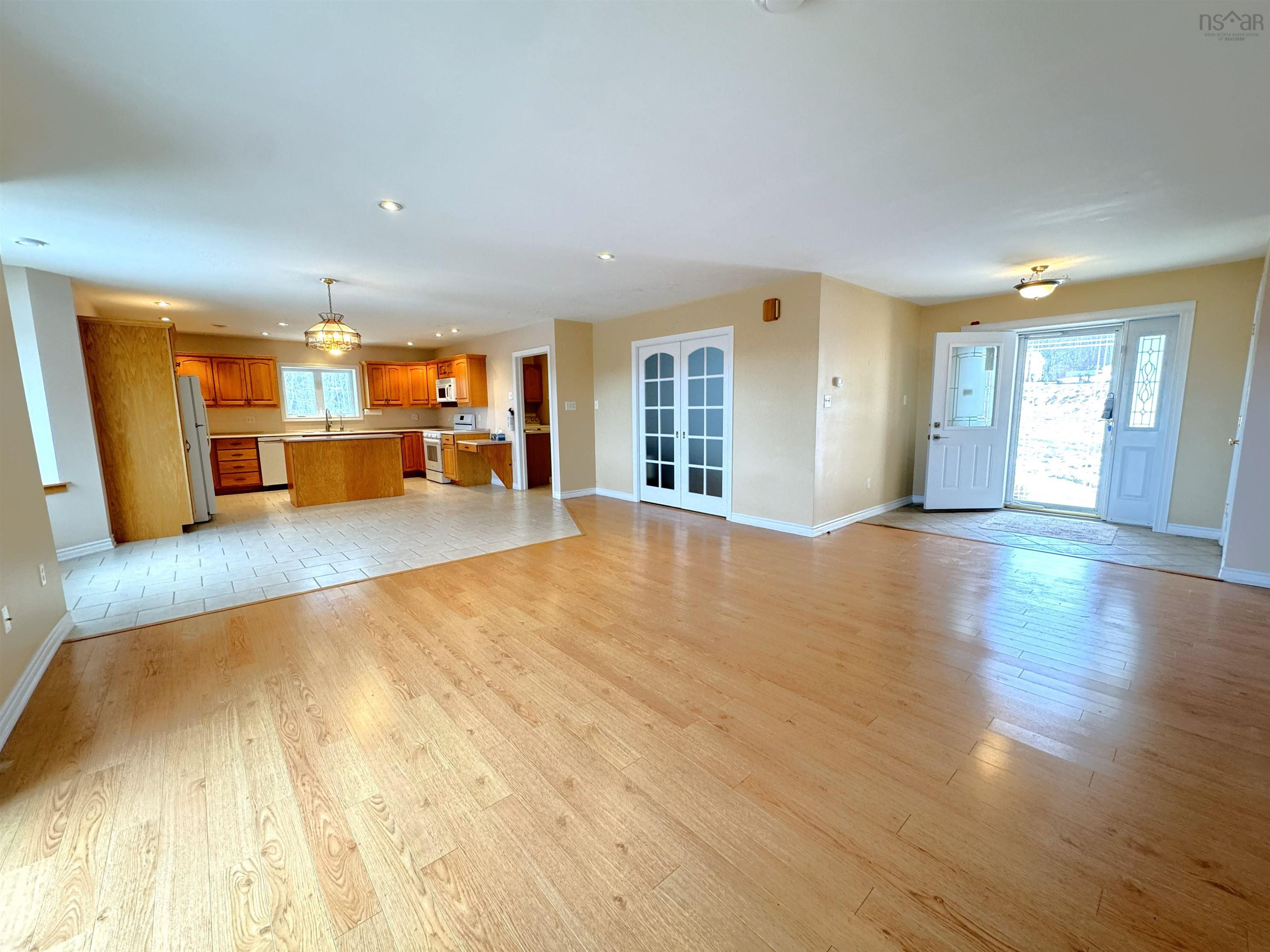 $625,000.00: 1491 MacLellan