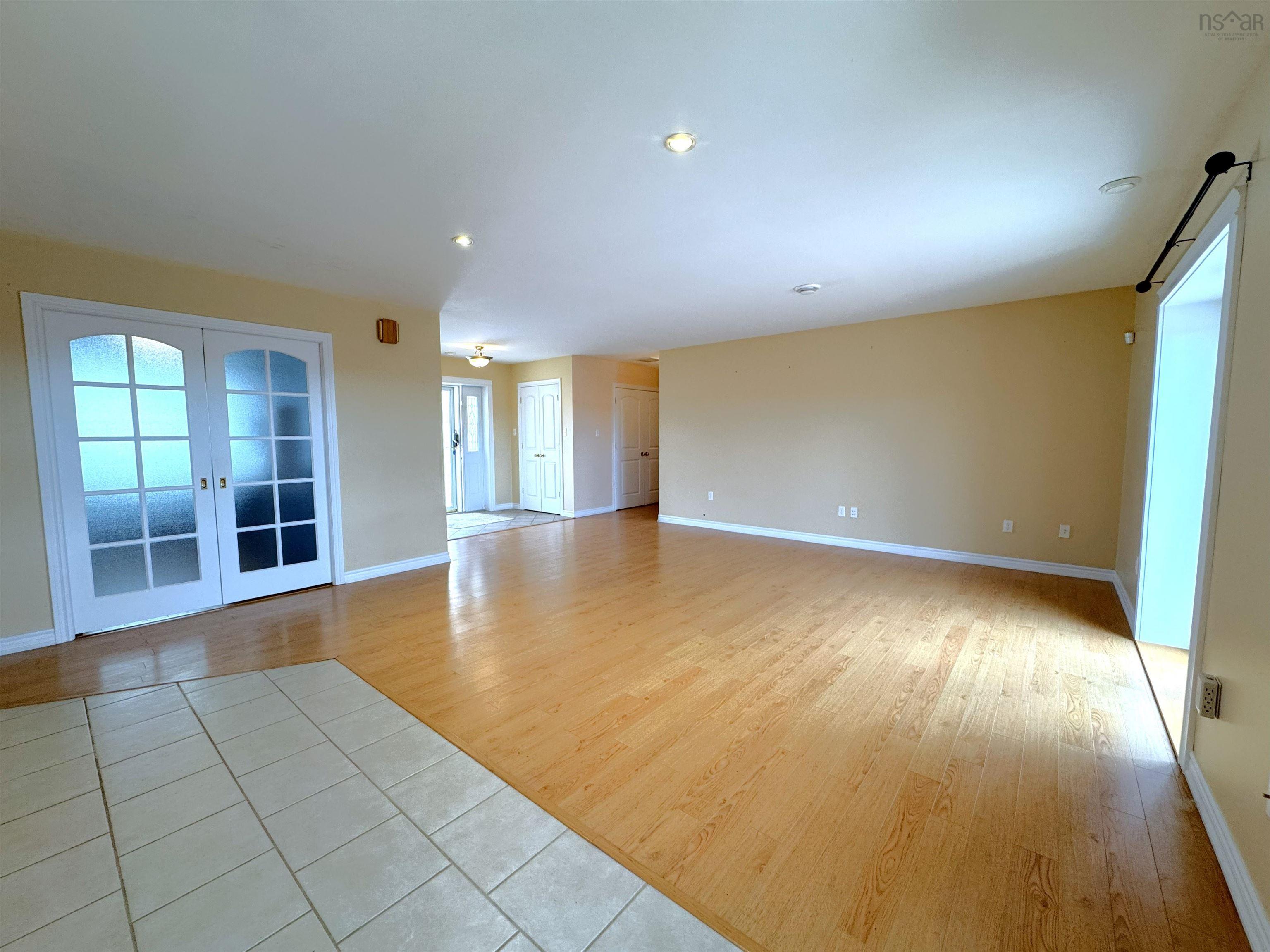 $625,000.00: 1491 MacLellan