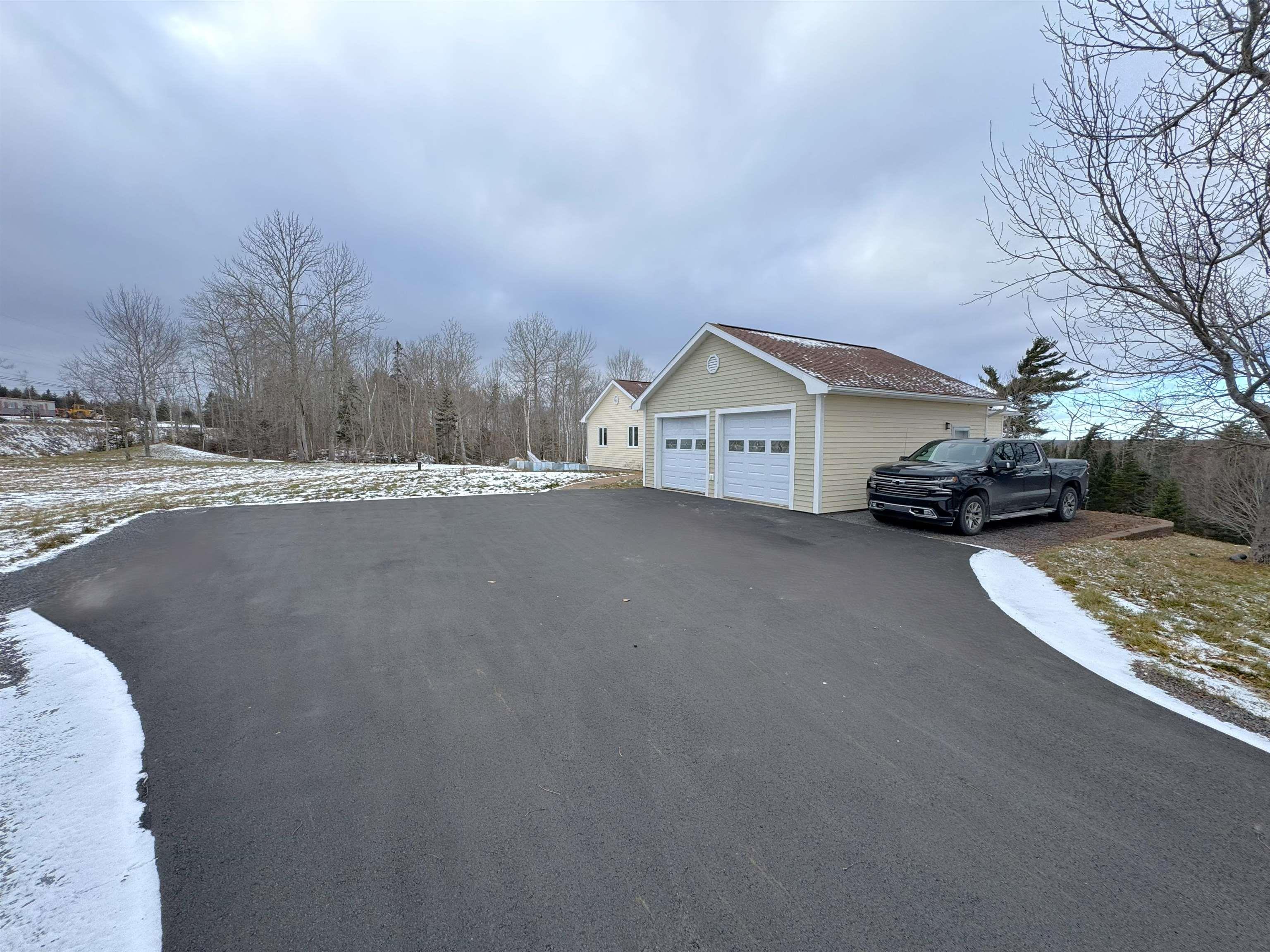 $625,000.00: 1491 MacLellan