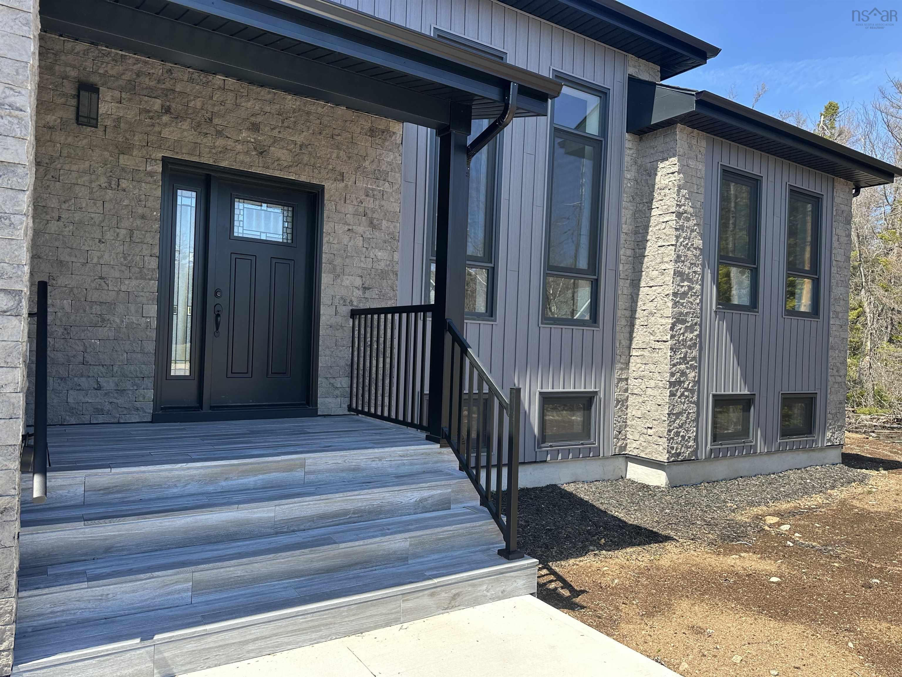 $829,000.00: 11 Chiavari Close, Port Hawkesbury