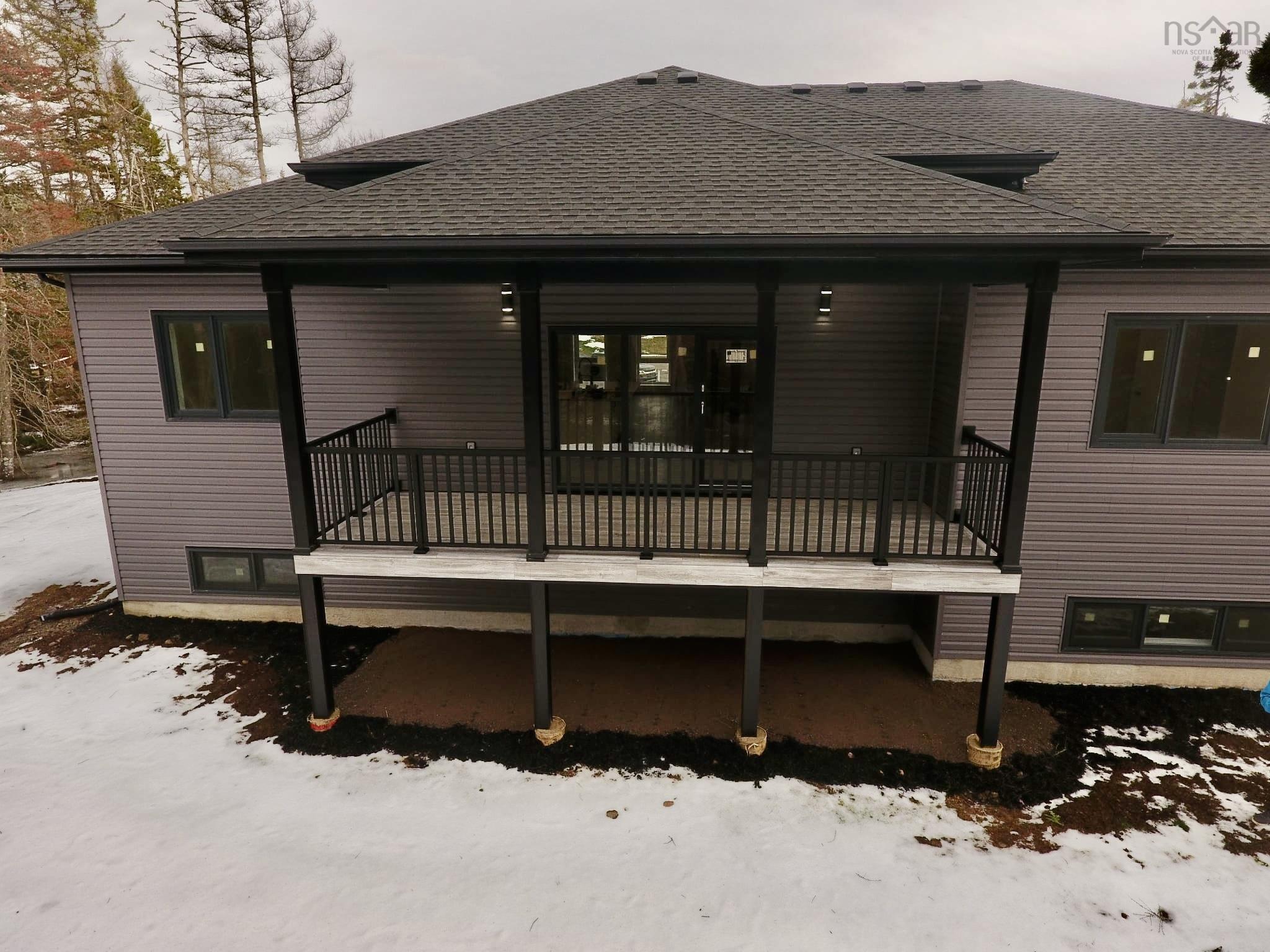 $829,000.00: 11 Chiavari Close, Port Hawkesbury