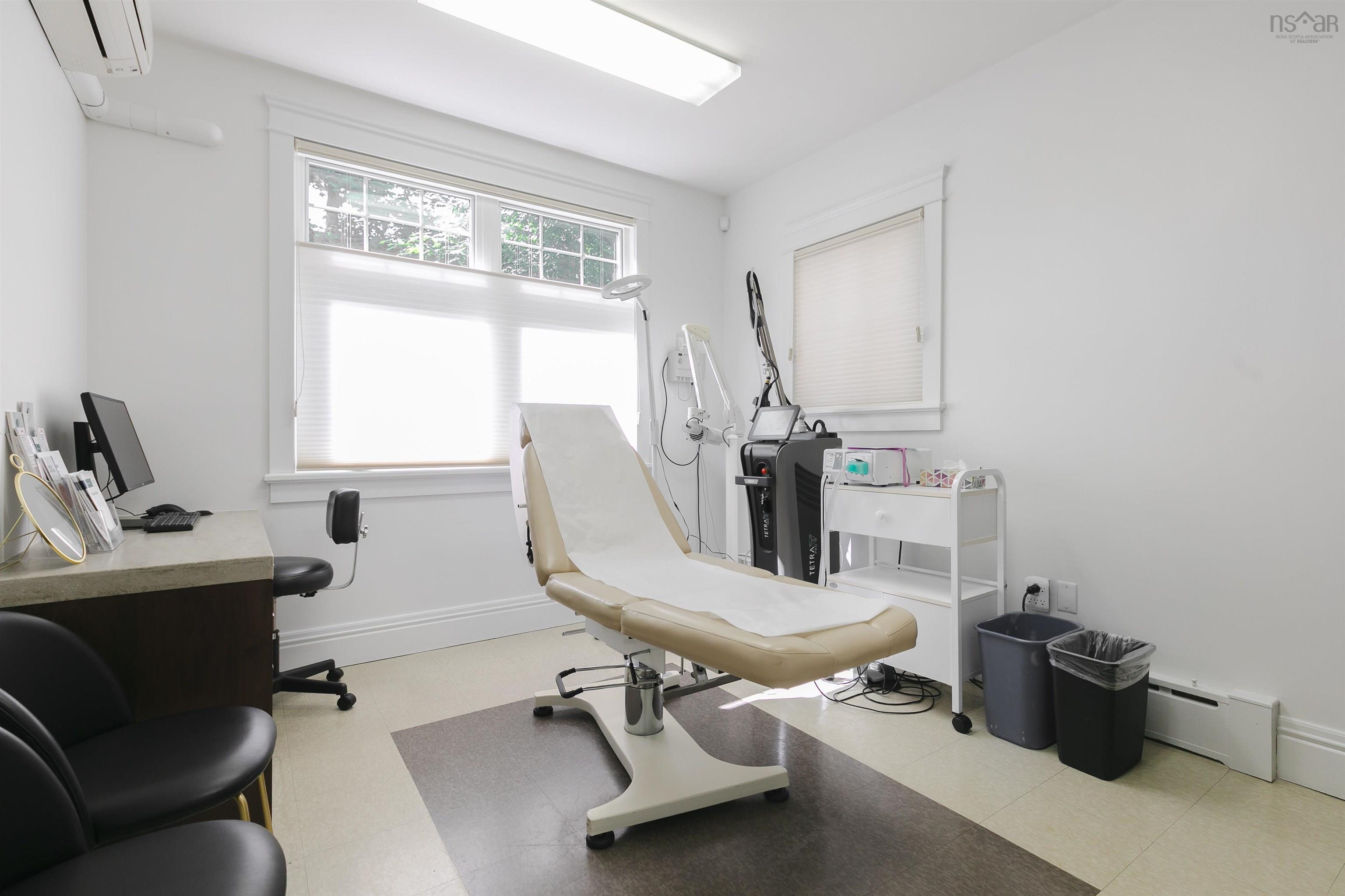 6088 Coburg Road, Halifax, NS (MLS 202600064)