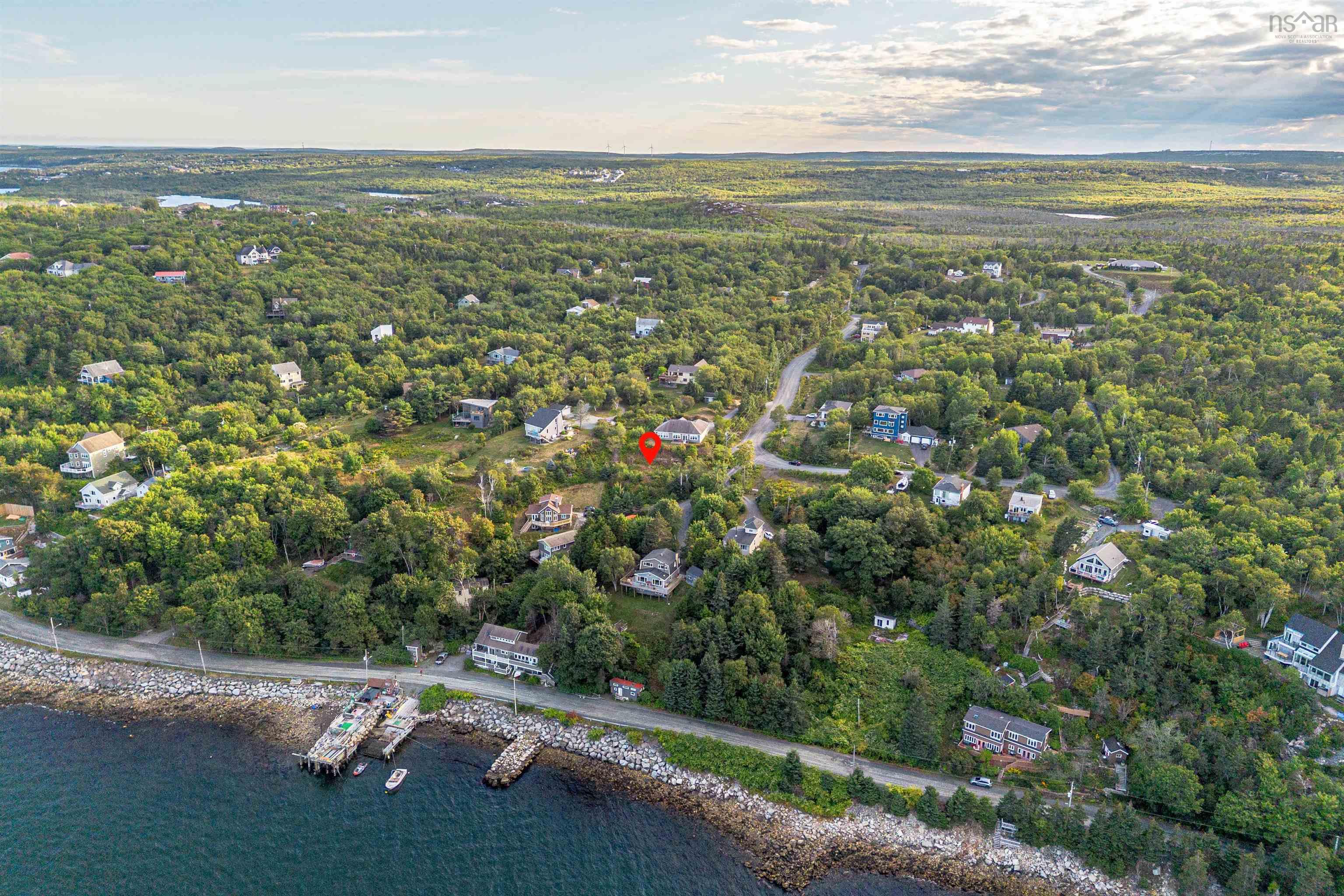 1 Faraday Lane, Fergusons Cove, NS (MLS 202600065)