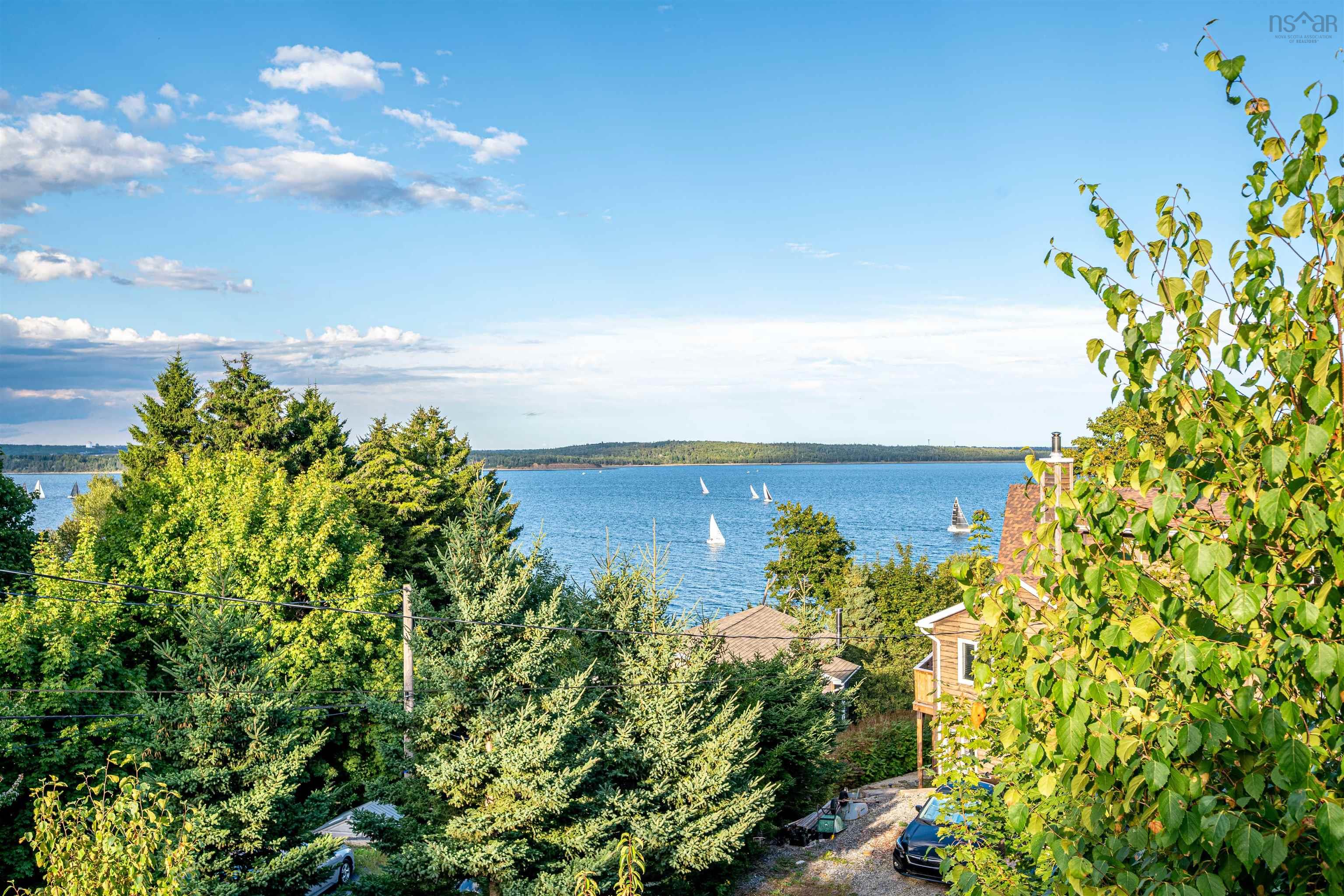 1 Faraday Lane, Fergusons Cove, NS (MLS 202600065)