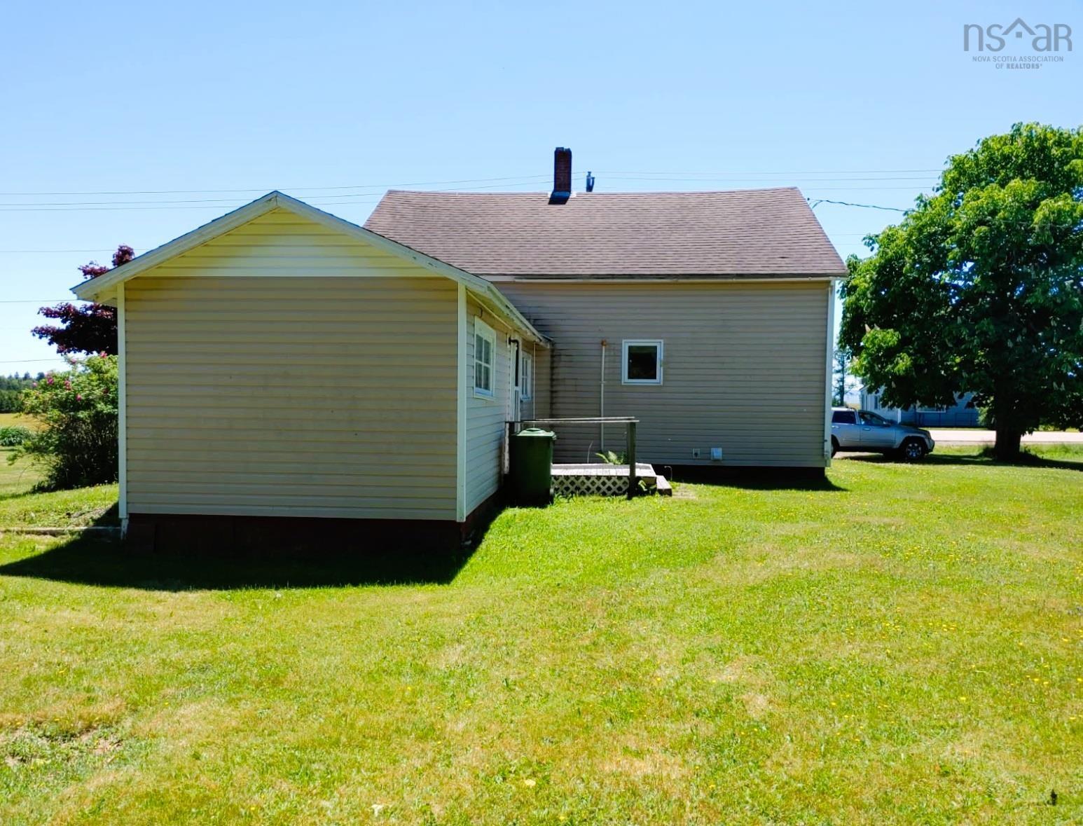 $149,000.00: 8931 Hwy#209 Highway, Fox River