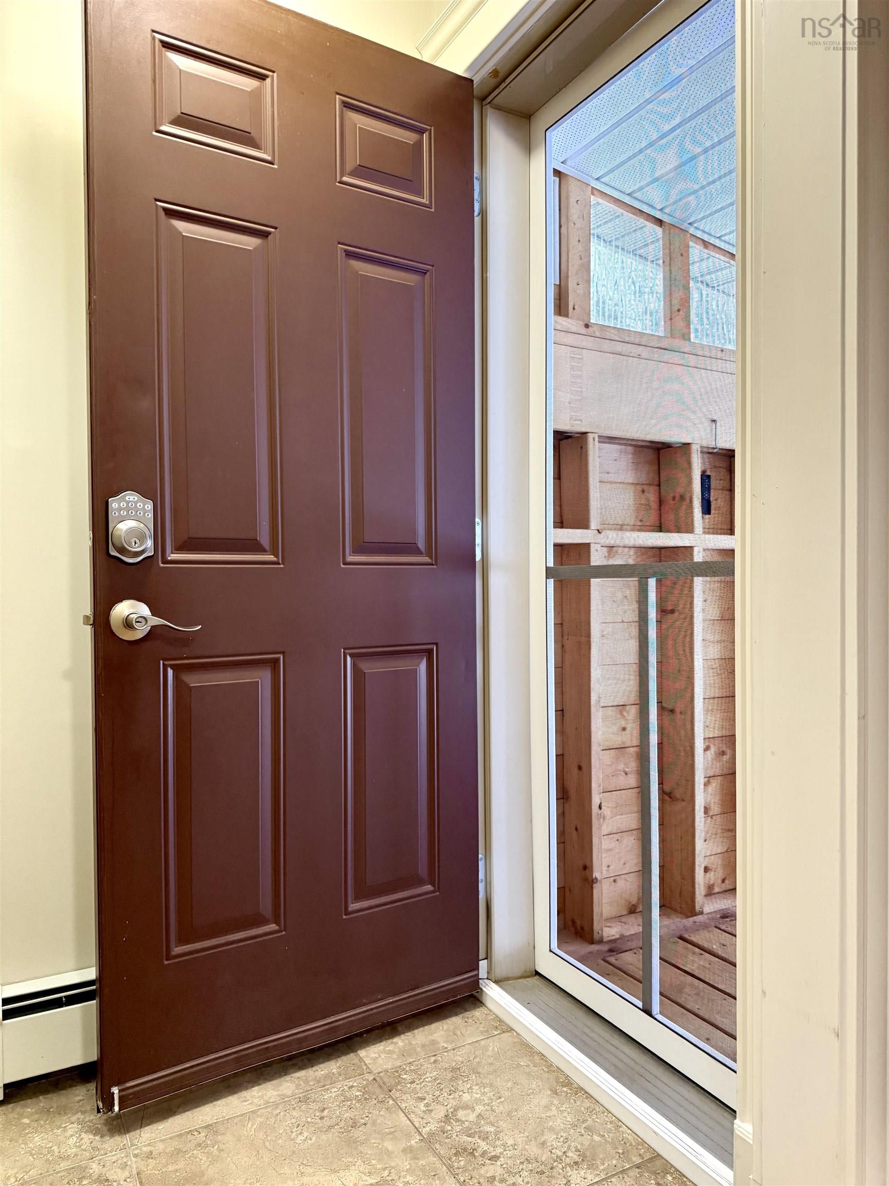 $429,900.00: 27 Regent Street, Amherst