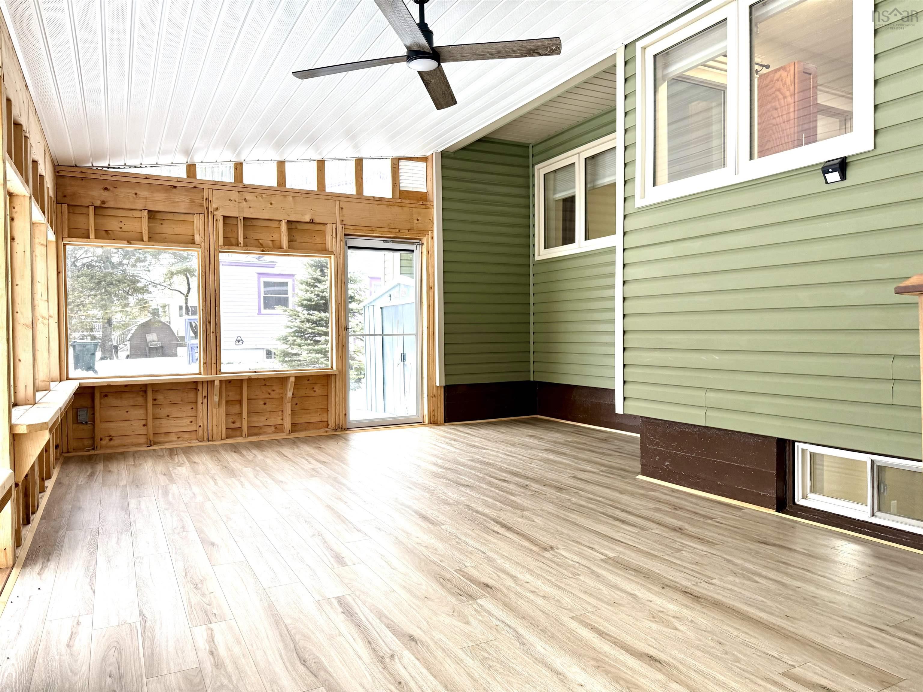 $429,900.00: 27 Regent Street, Amherst