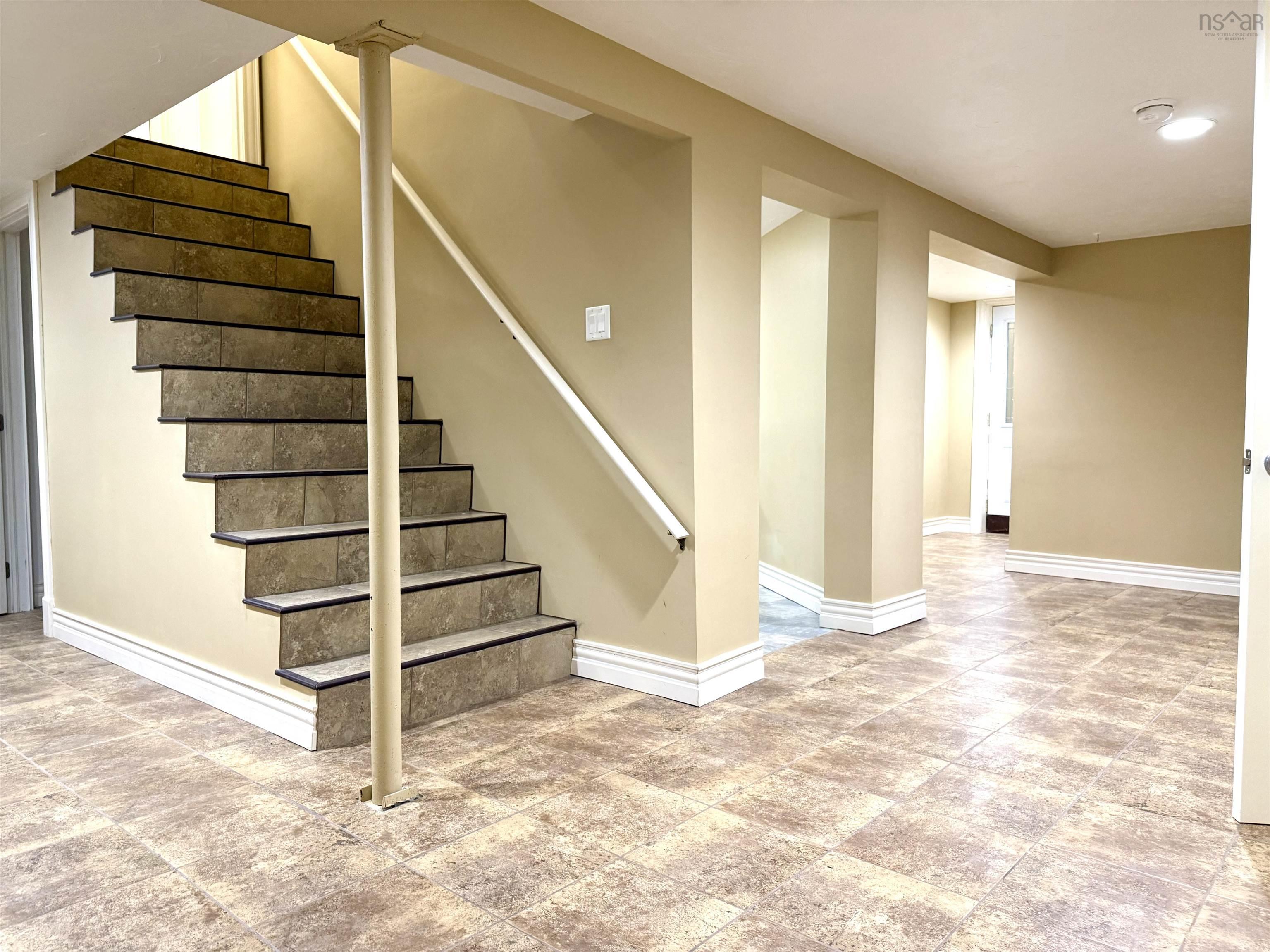 $429,900.00: 27 Regent Street, Amherst