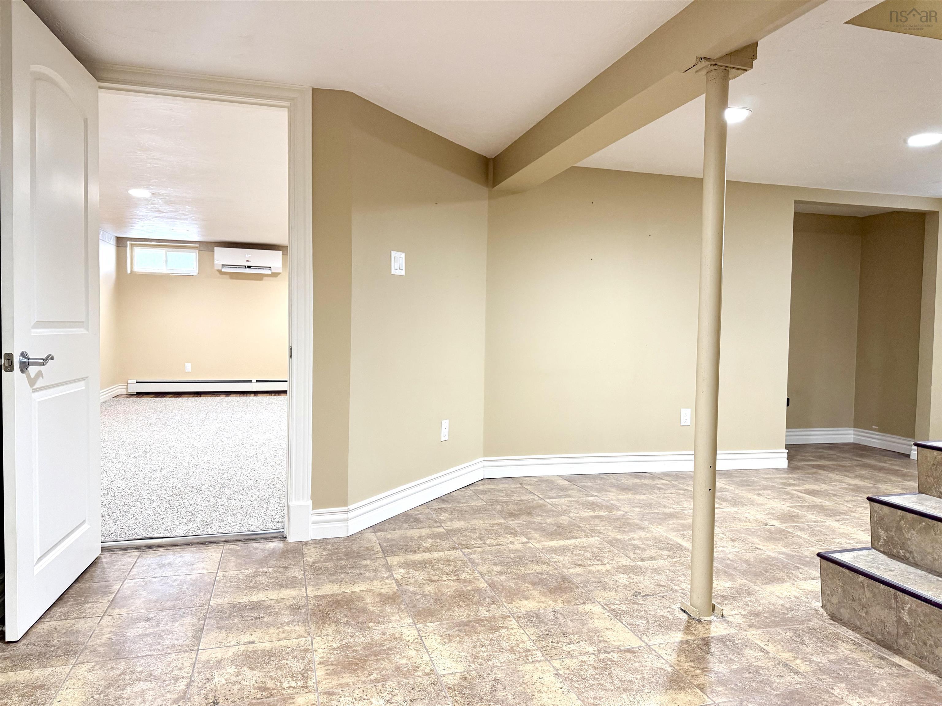 $429,900.00: 27 Regent Street, Amherst