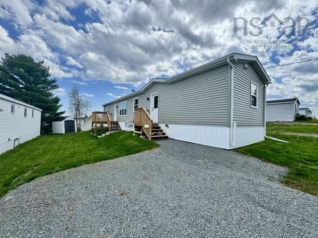 18 Bruce Street, Mount Uniacke, NS (MLS 202600124)