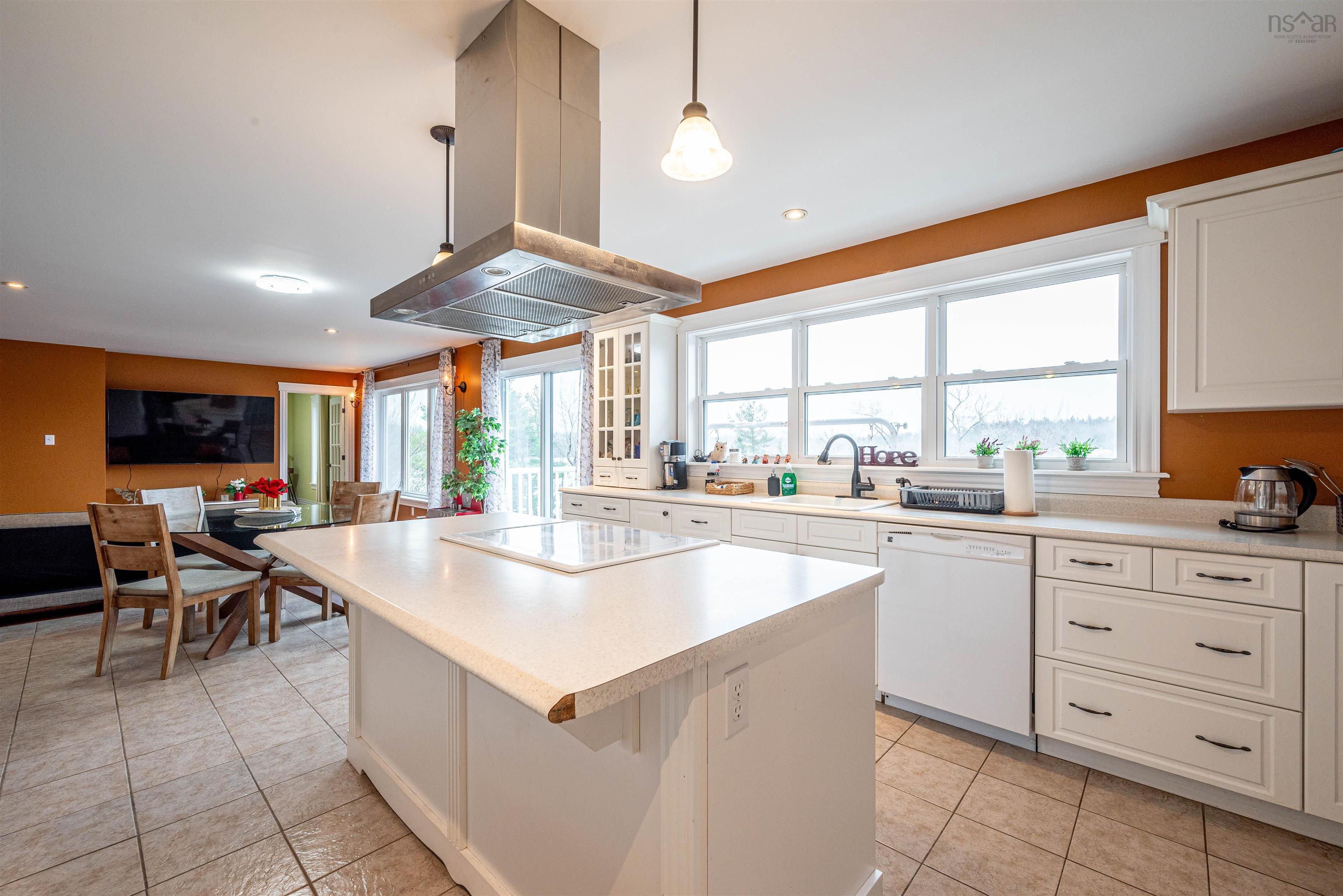35 Granter Road photo #16
