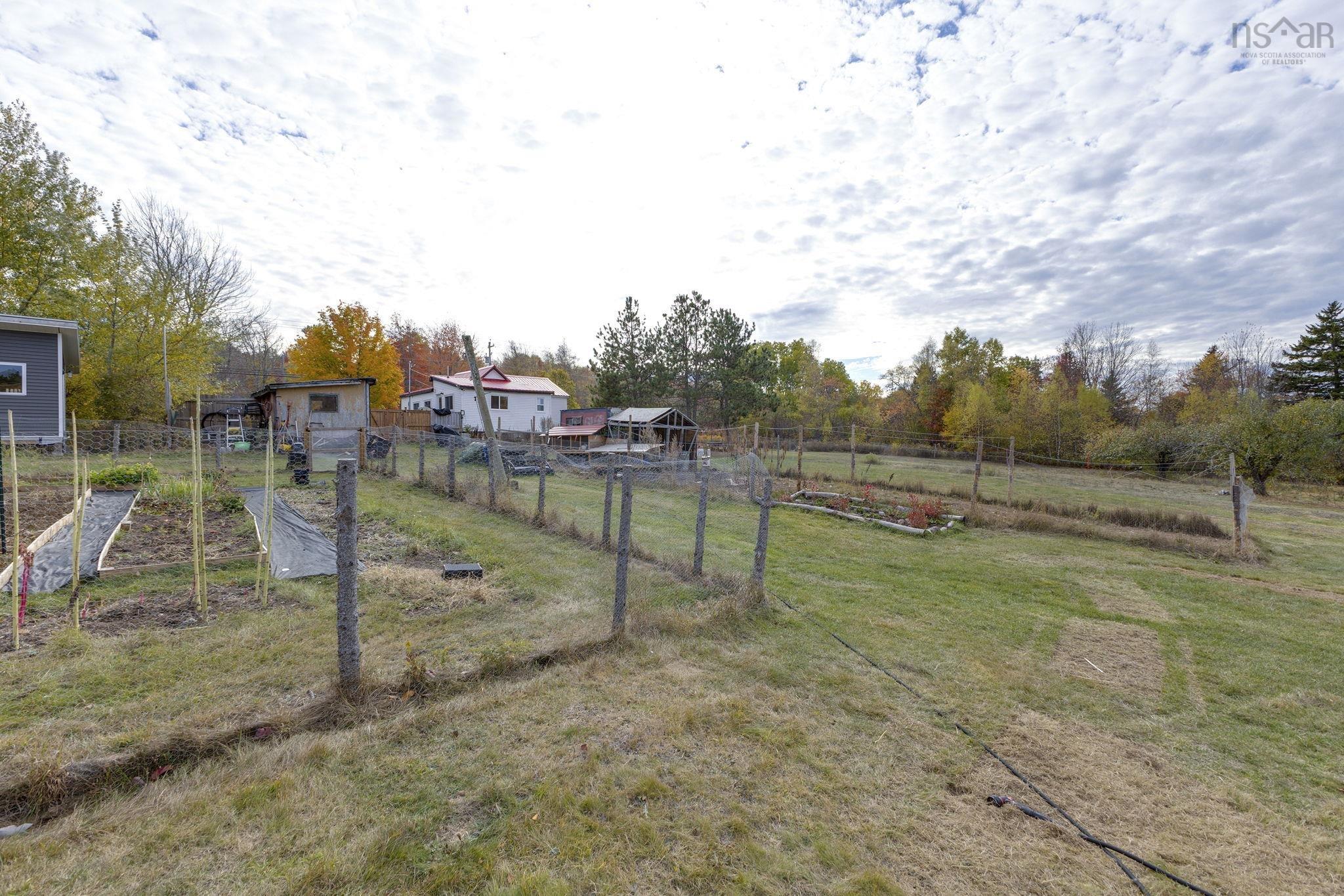 $219,900.00: 1329 Highway 321, River Philip