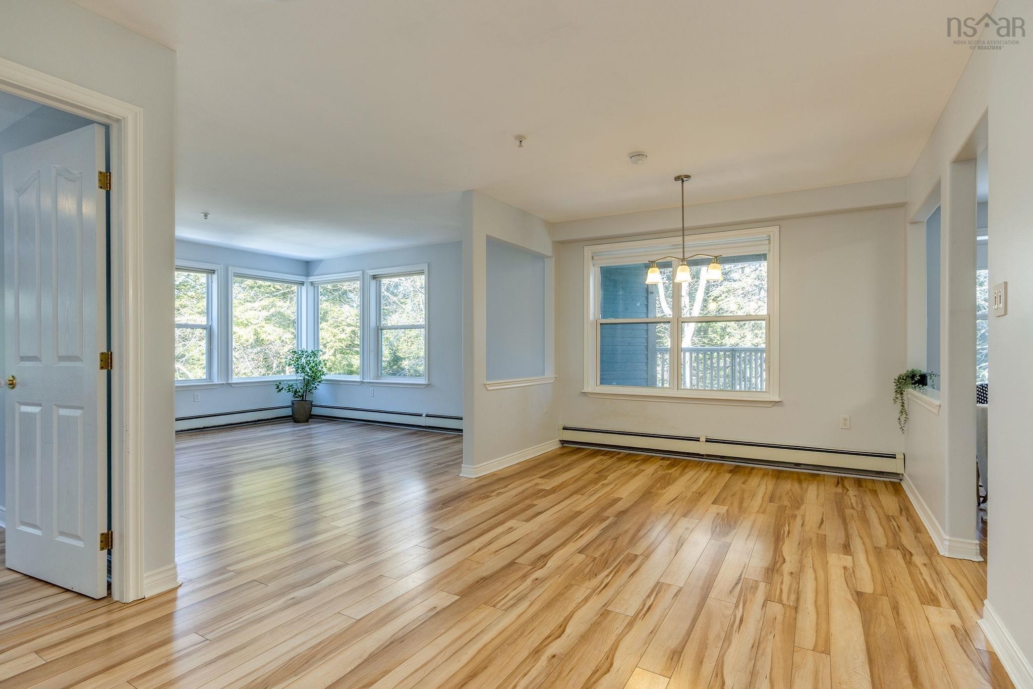 311 2 Lake Drive, Bedford, NS (MLS 202600206)