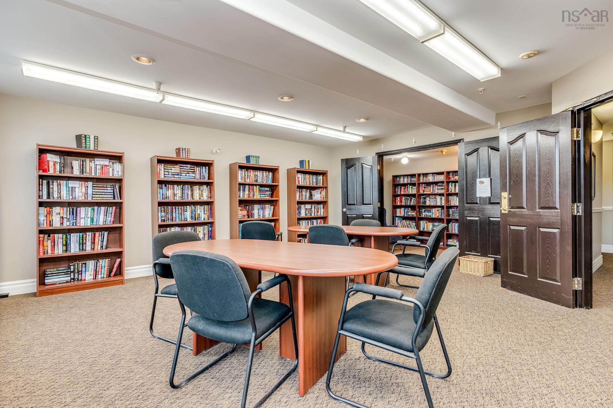 311 2 Lake Drive, Bedford, NS (MLS 202600206)