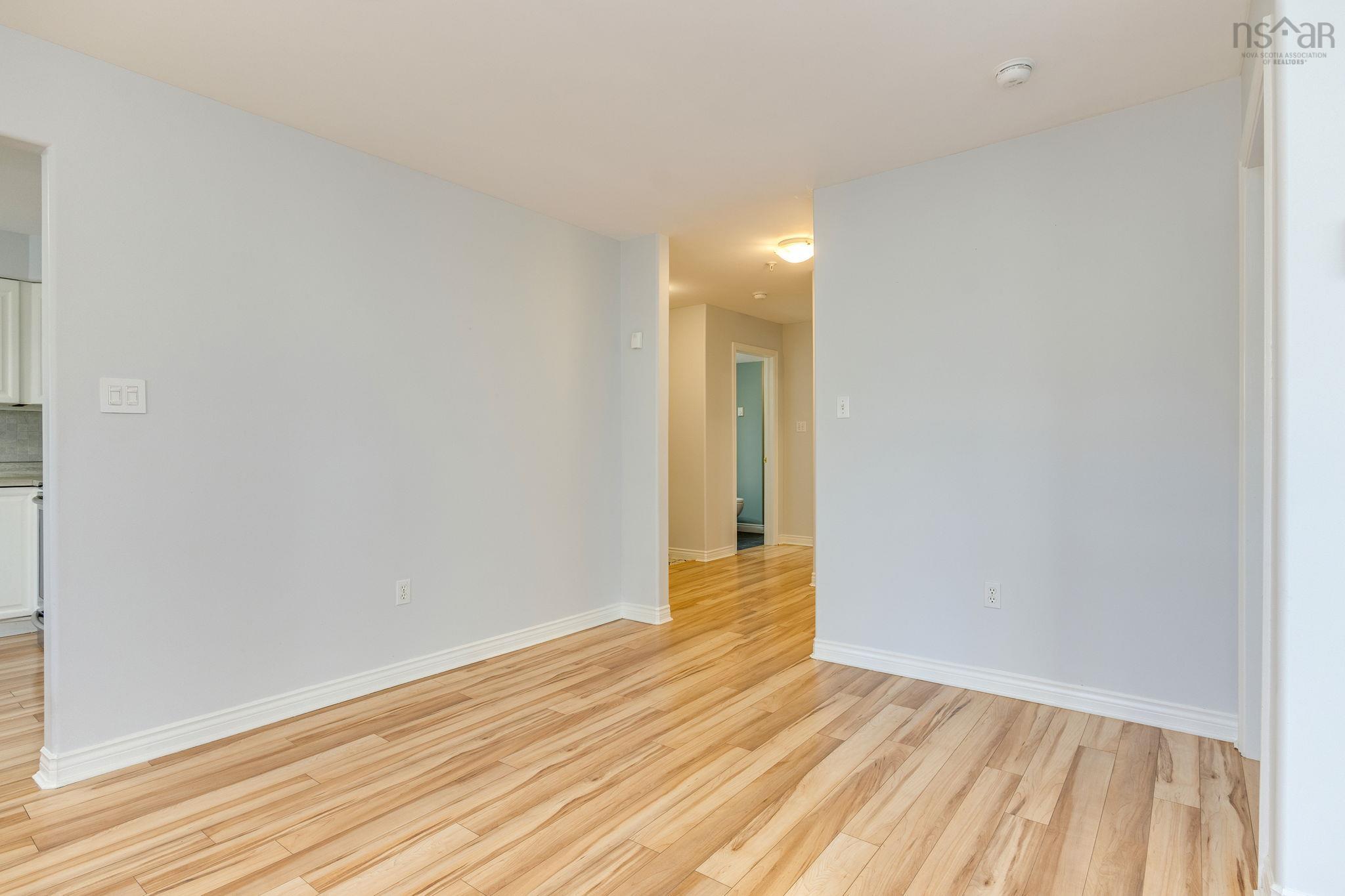 311 2 Lake Drive, Bedford, NS (MLS 202600206)