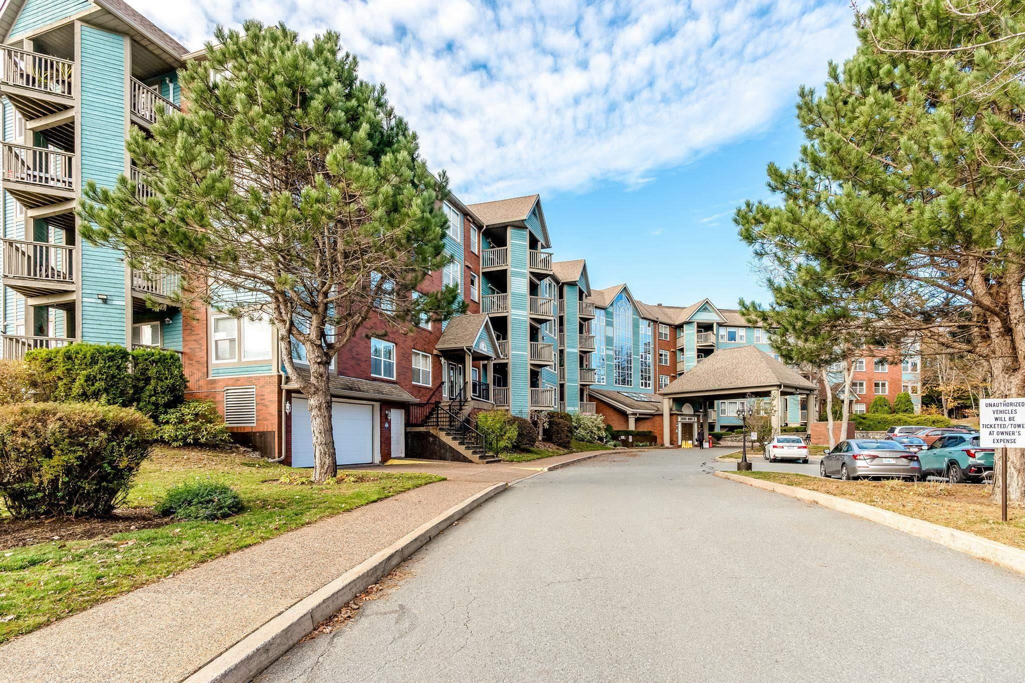 311 2 Lake Drive, Bedford, NS (MLS 202600206)