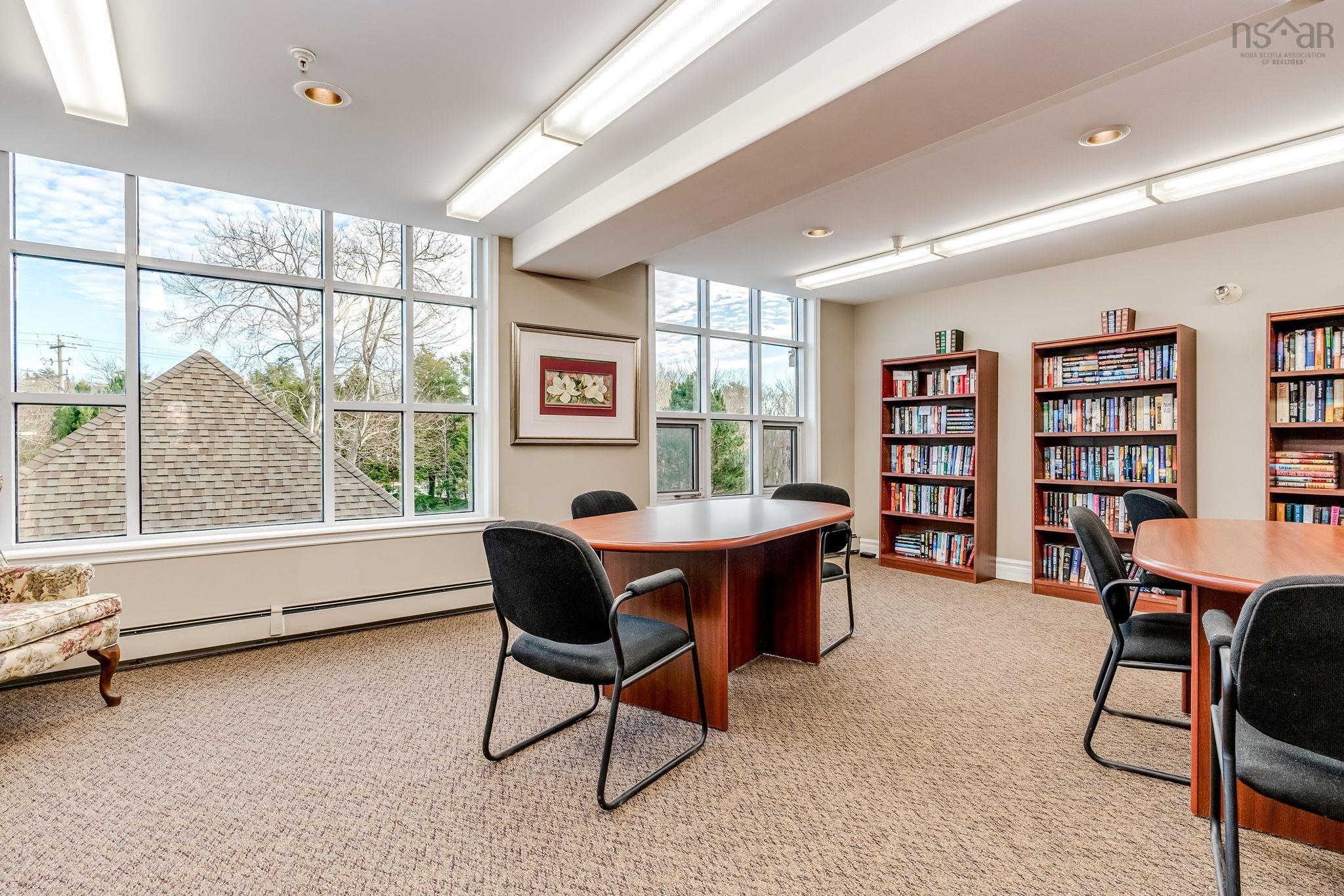 311 2 Lake Drive, Bedford, NS (MLS 202600206)