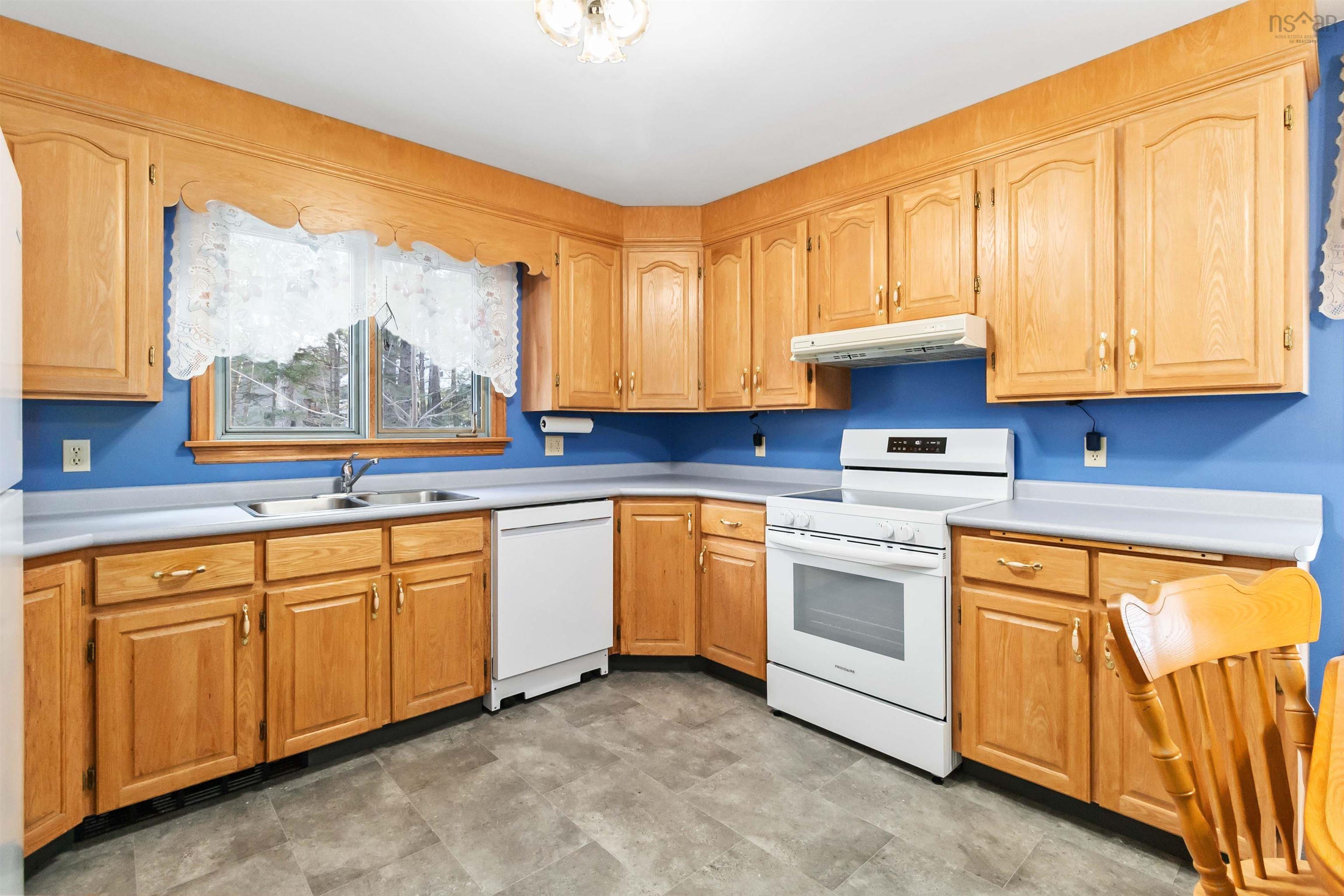 $650,000.00: 1506 Sweetland Road, Sweetland