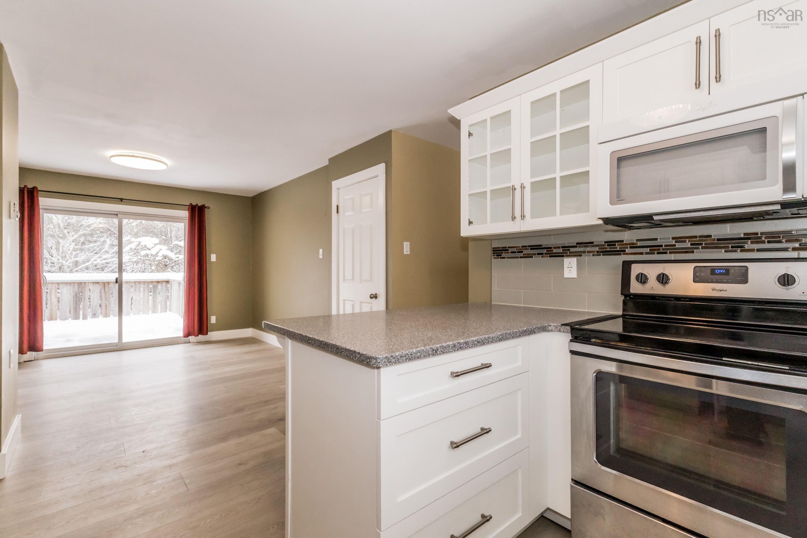 $455,000.00: 1685 Highway 201, South Greenwood