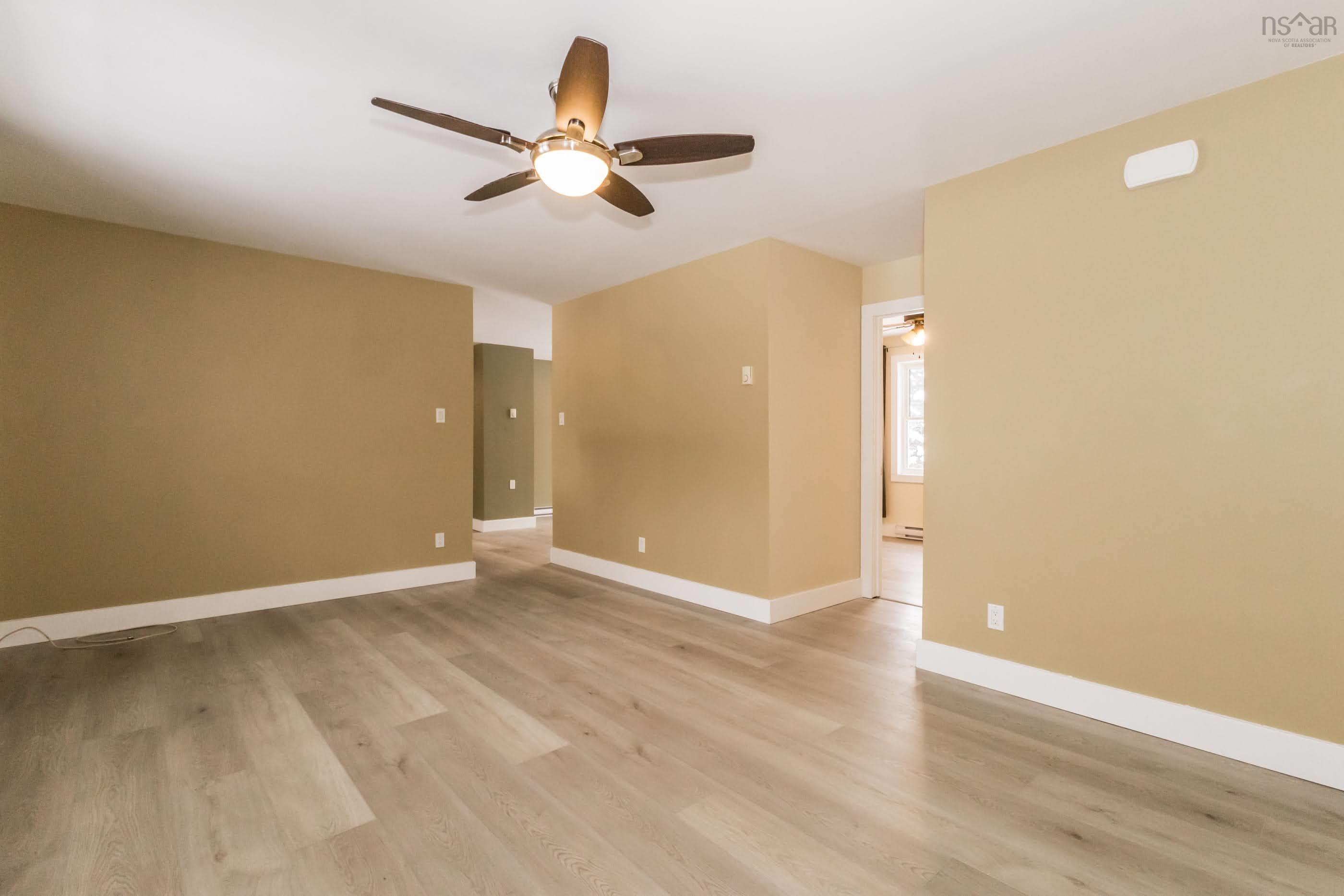 $455,000.00: 1685 Highway 201, South Greenwood