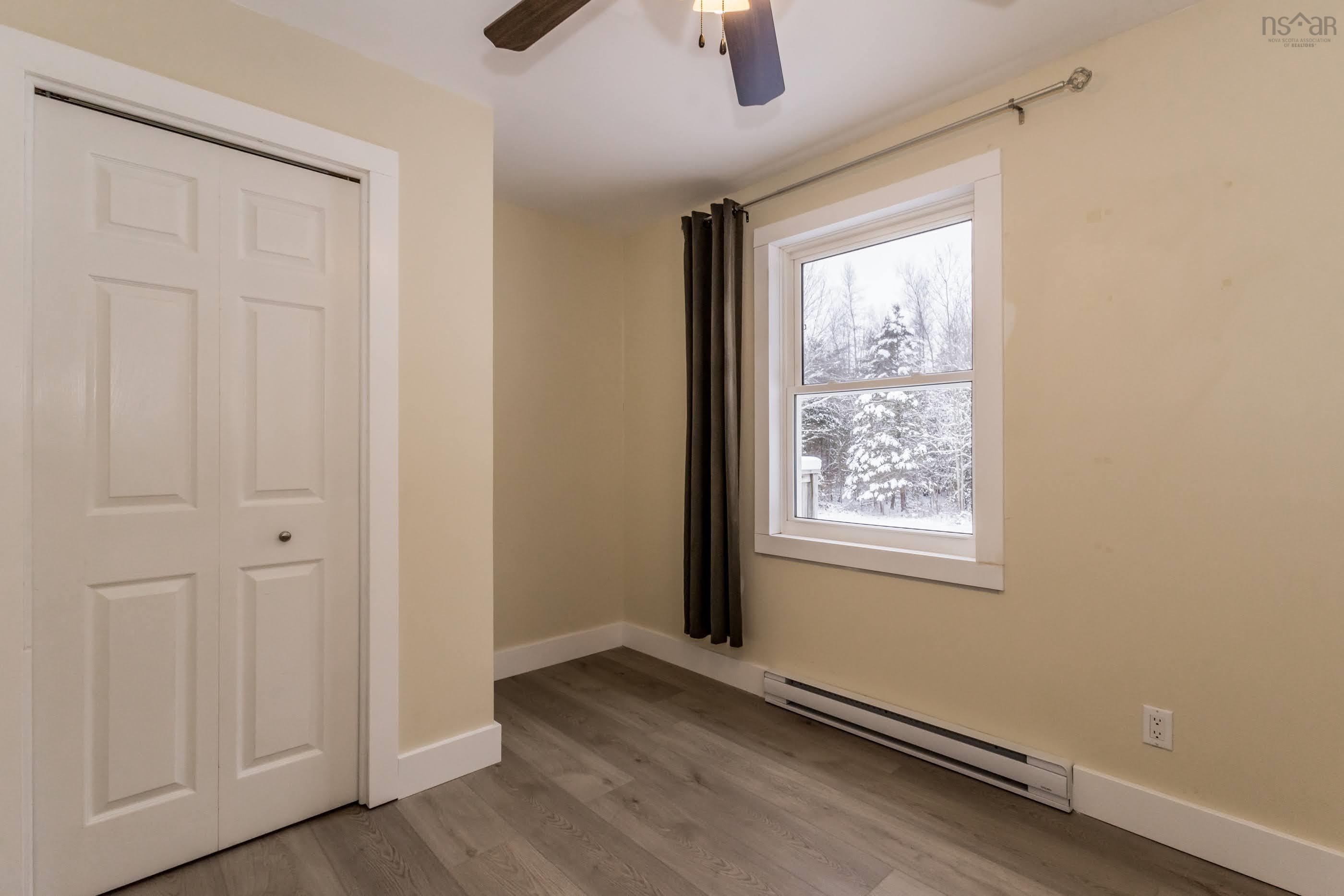 $455,000.00: 1685 Highway 201, South Greenwood