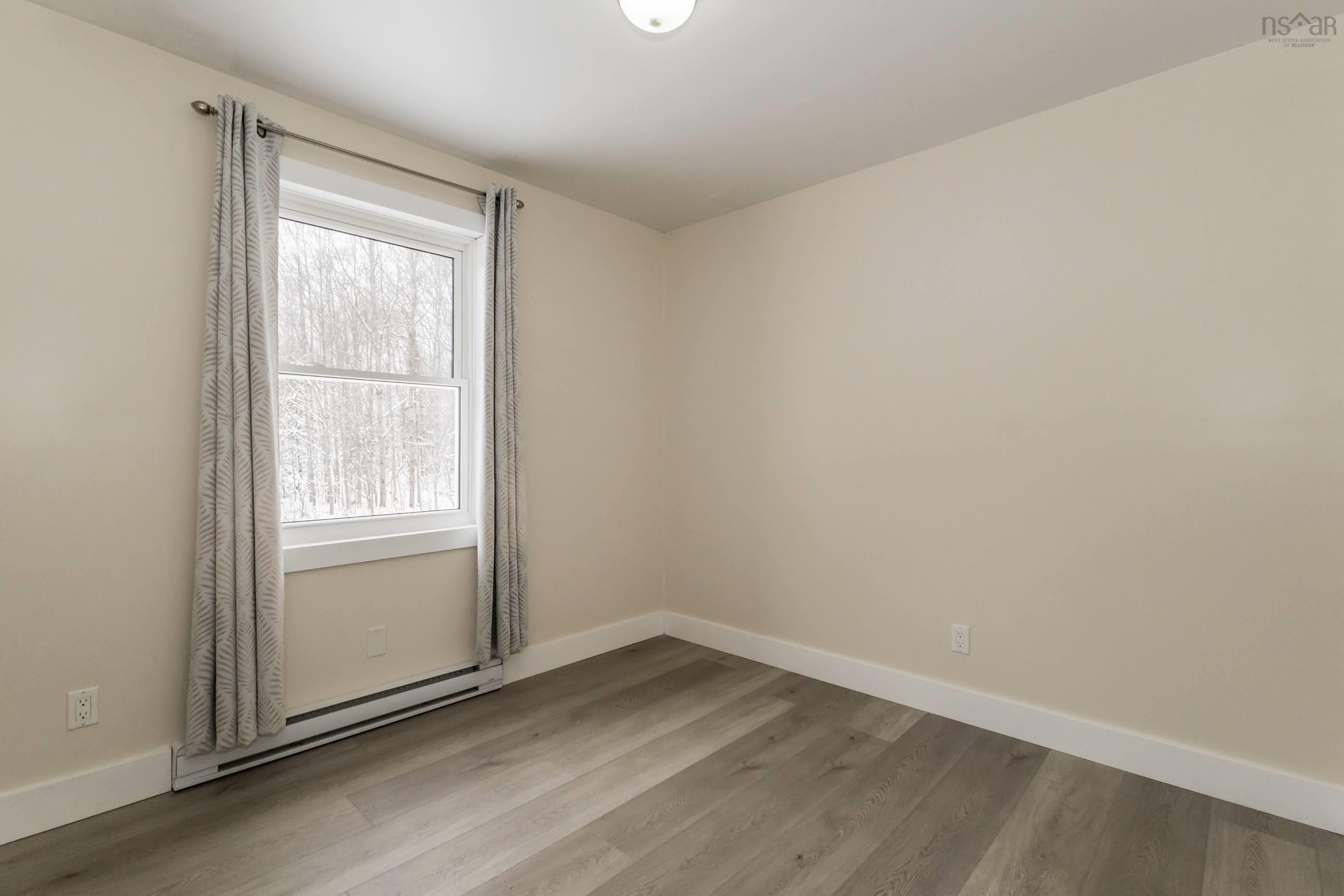 $455,000.00: 1685 Highway 201, South Greenwood