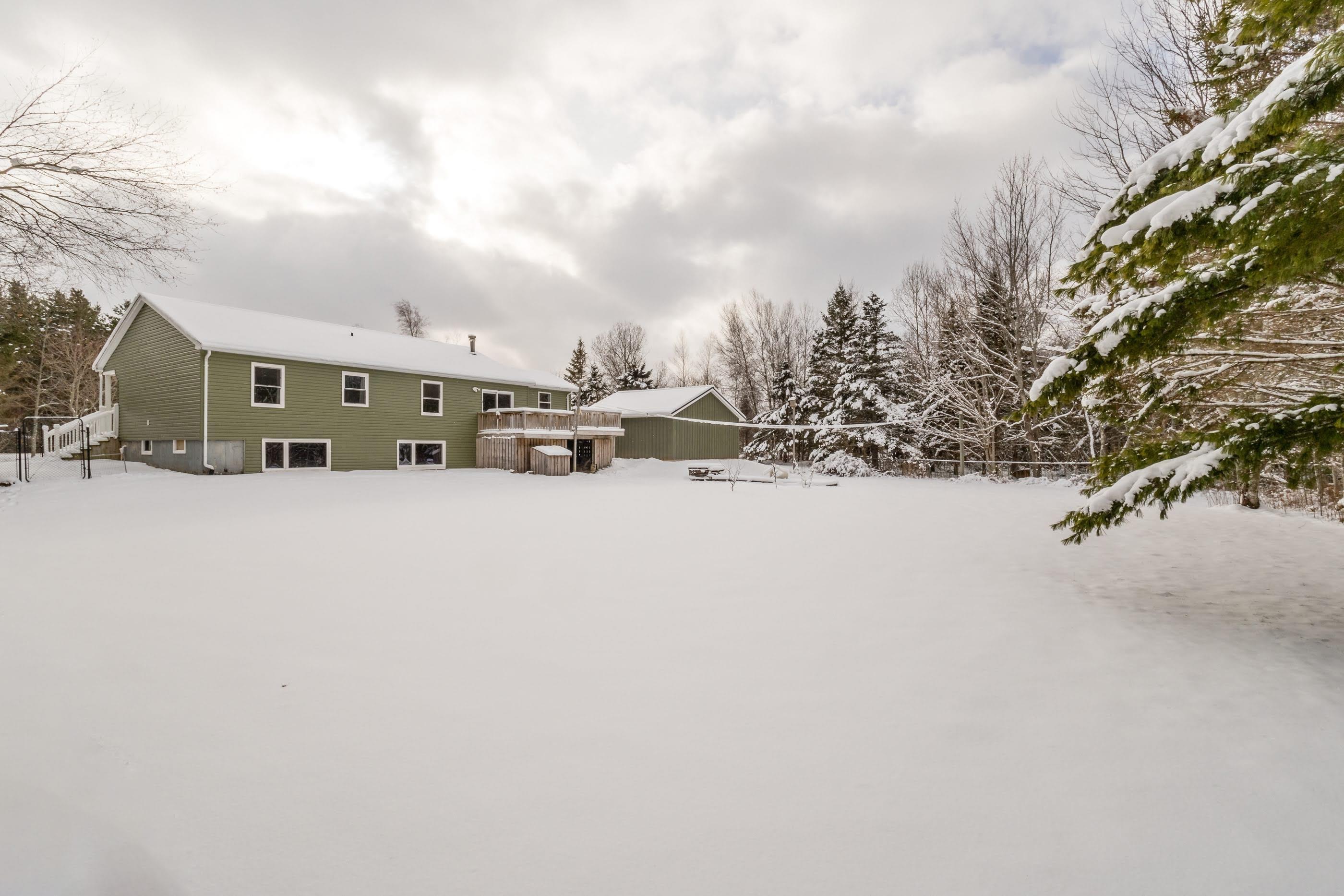 $455,000.00: 1685 Highway 201, South Greenwood