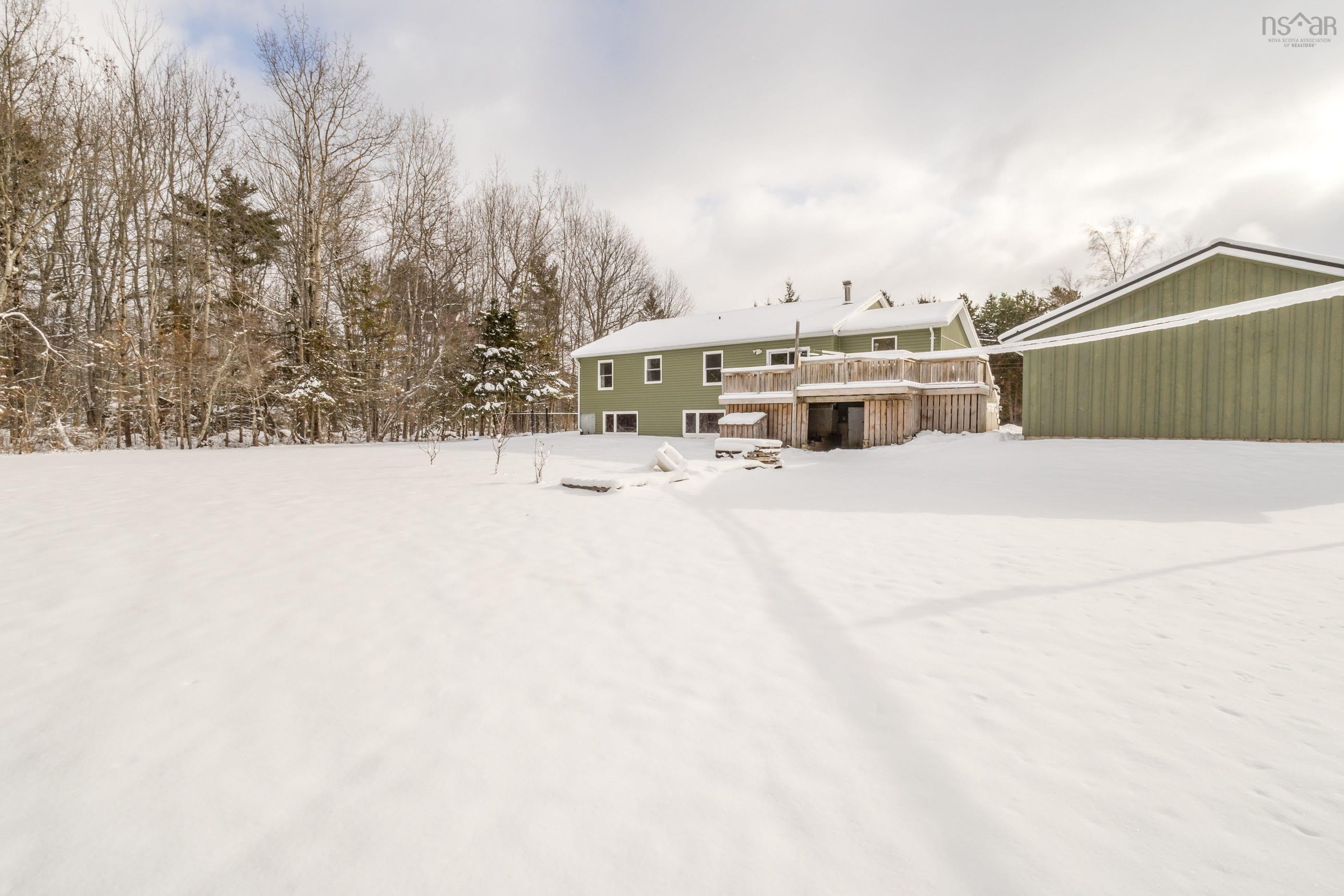 $455,000.00: 1685 Highway 201, South Greenwood