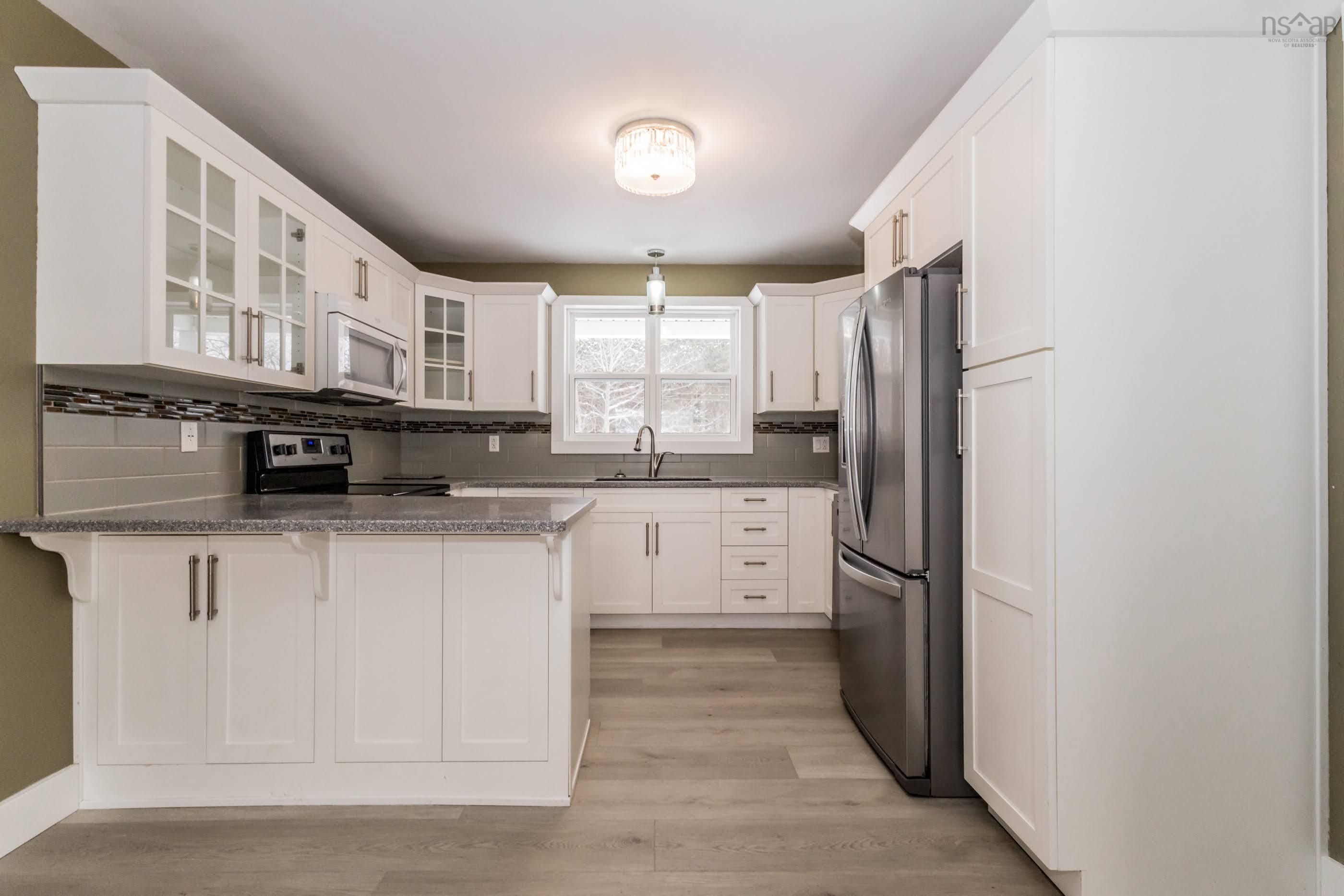 $455,000.00: 1685 Highway 201, South Greenwood