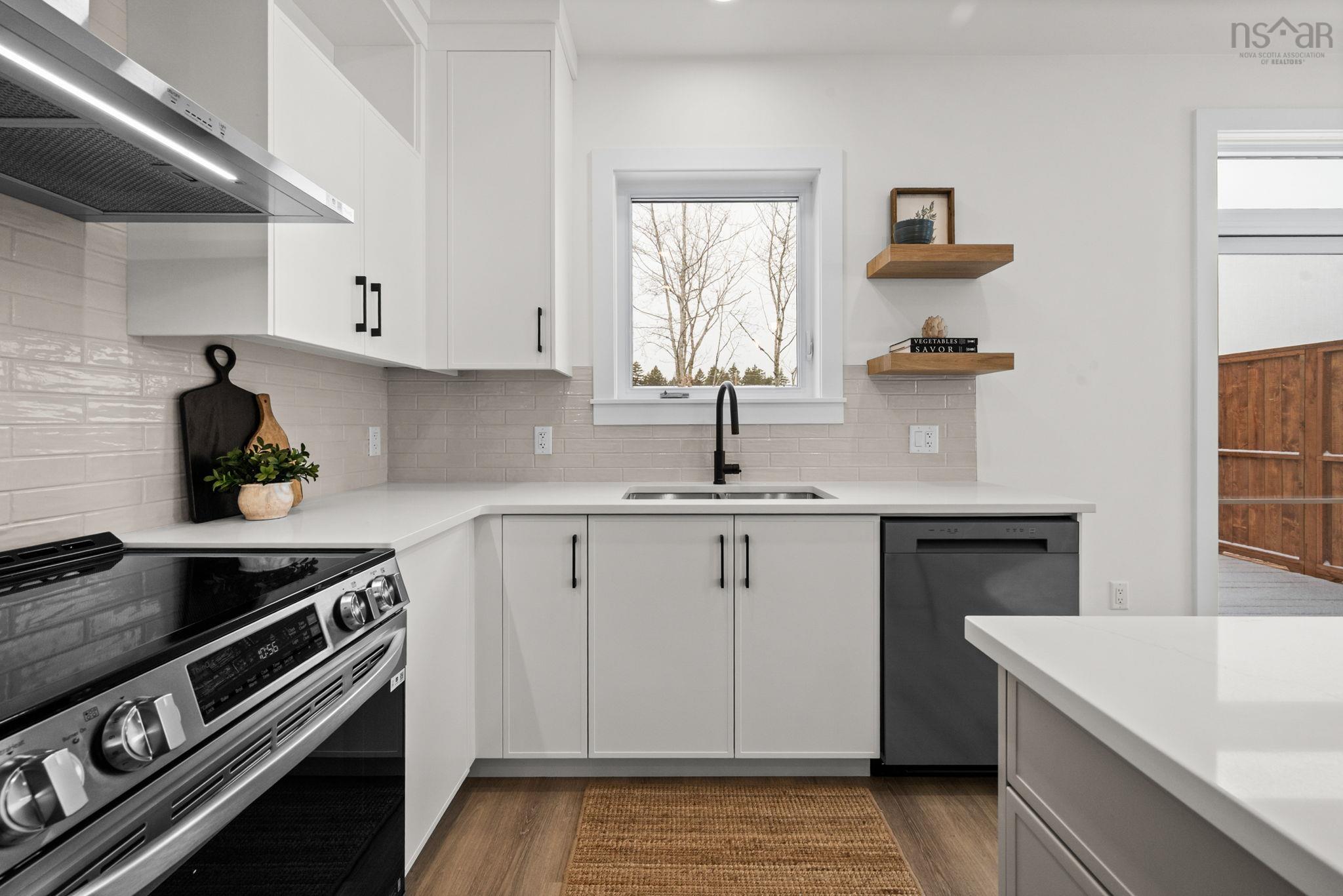 E 140 Stephs Street, Bedford, NS (MLS 202600403)