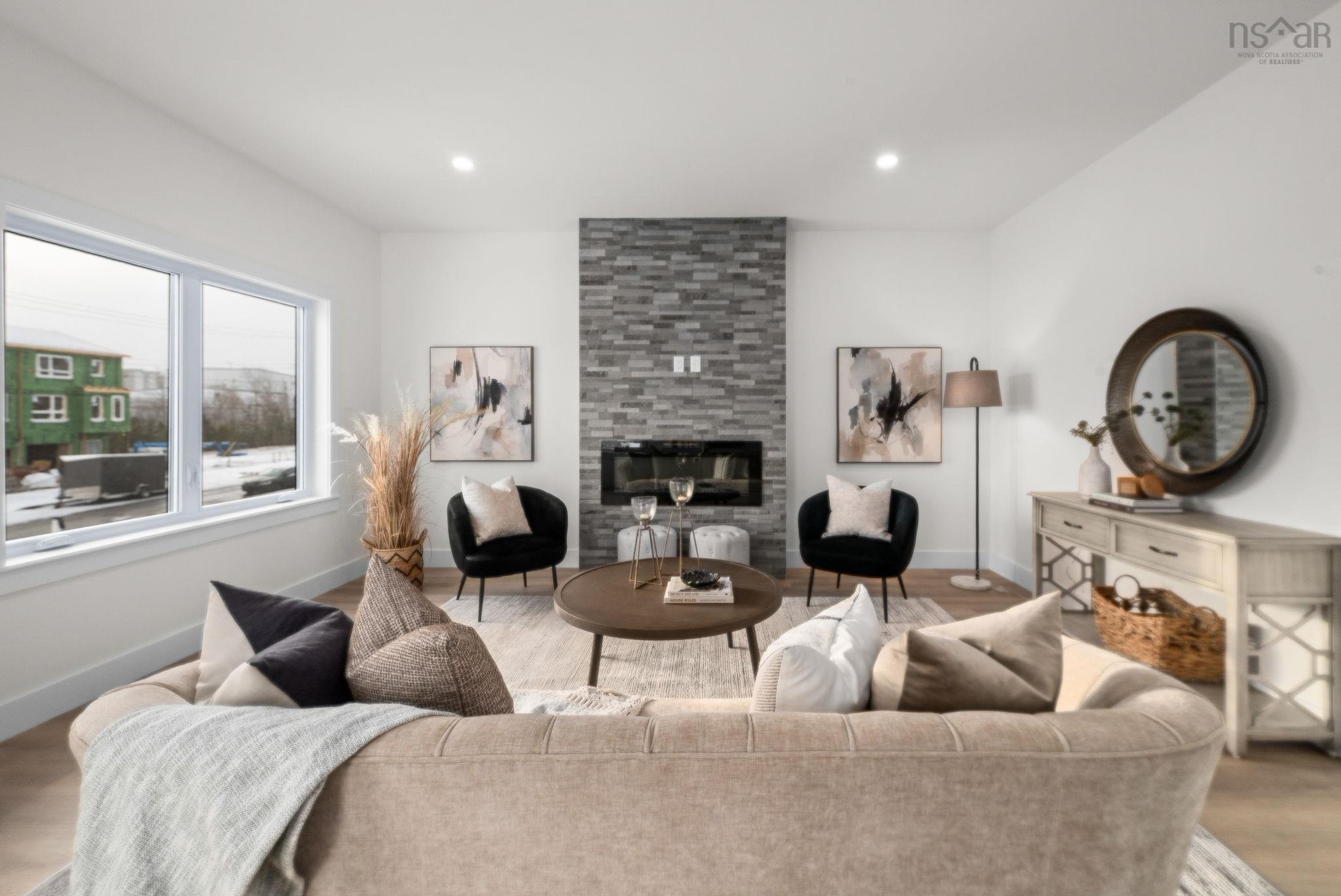 $729,000.00: E 140 Stephs Street, Bedford