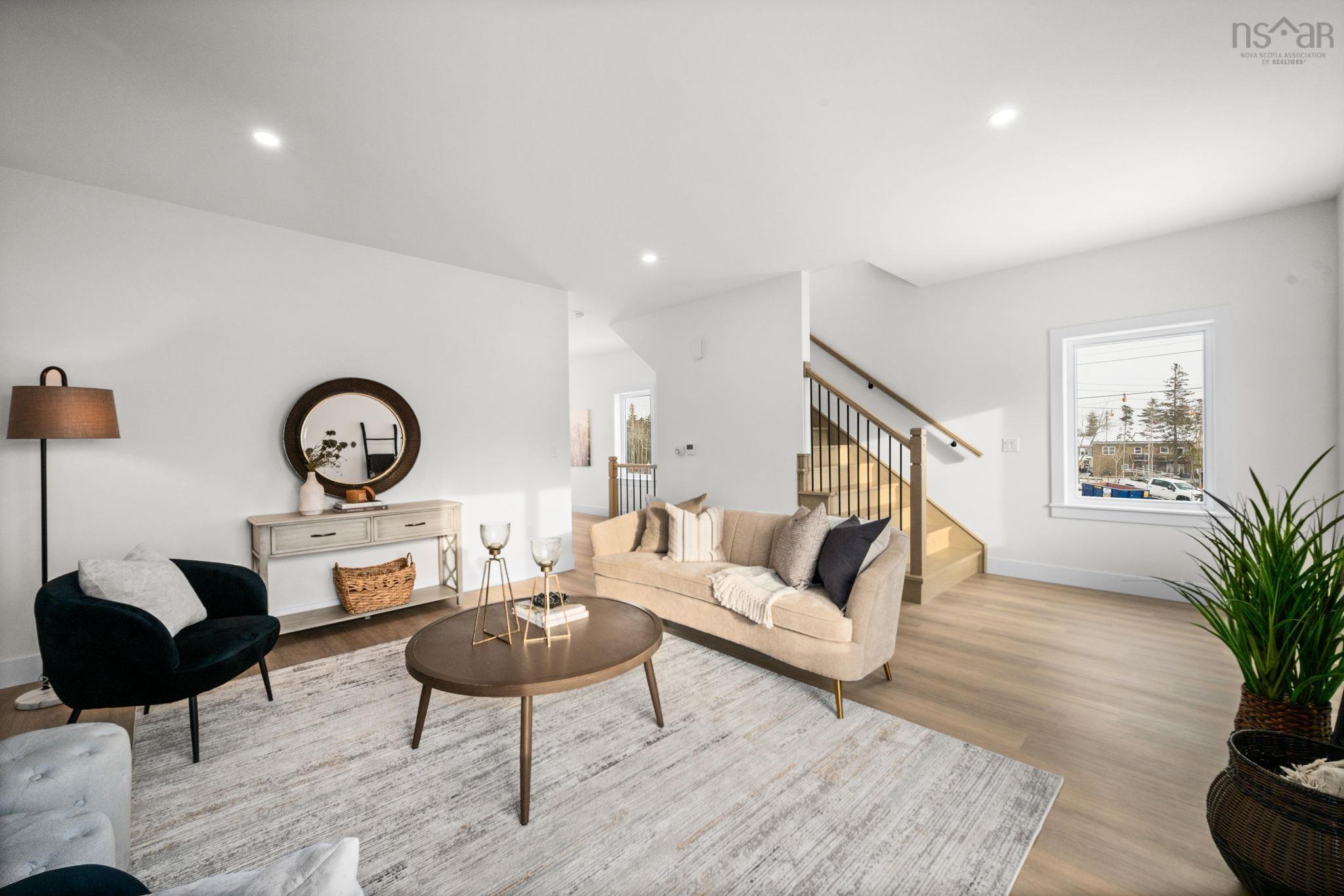 $729,000.00: E 140 Stephs Street, Bedford