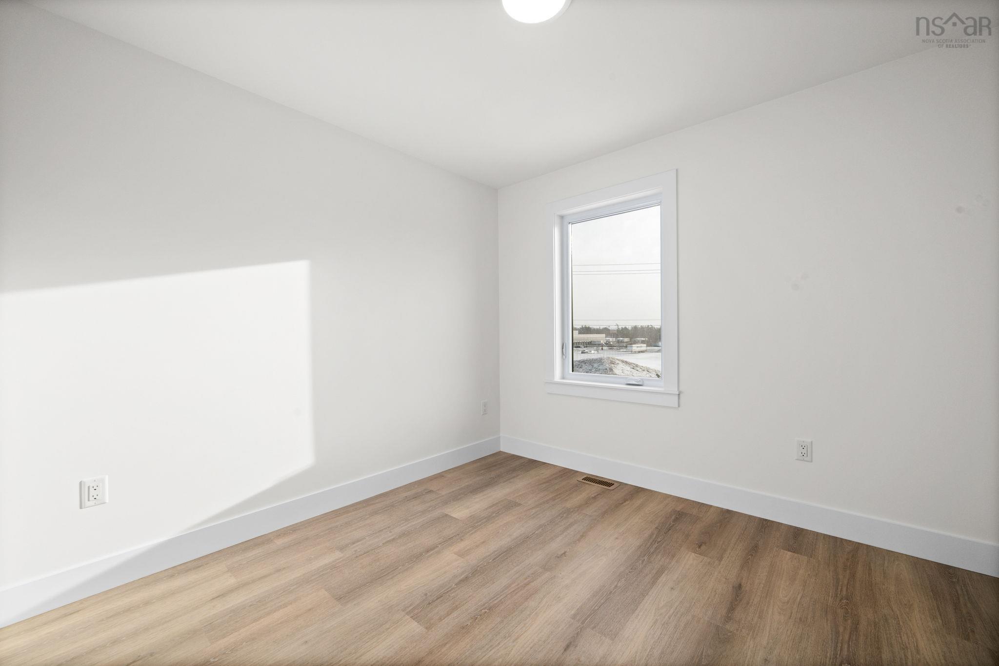 $729,000.00: E 140 Stephs Street, Bedford