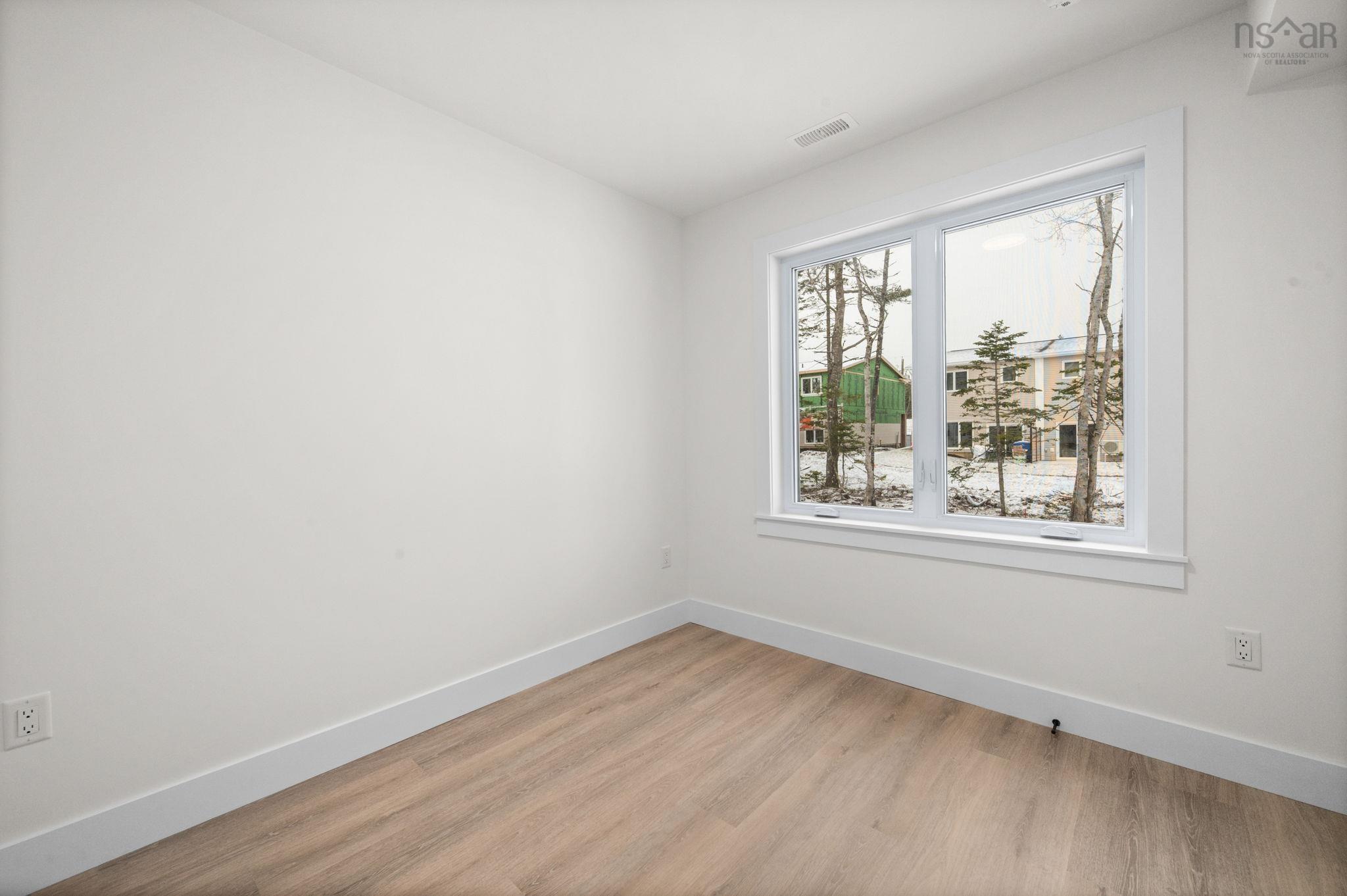 E 140 Stephs Street, Bedford, NS (MLS 202600403)