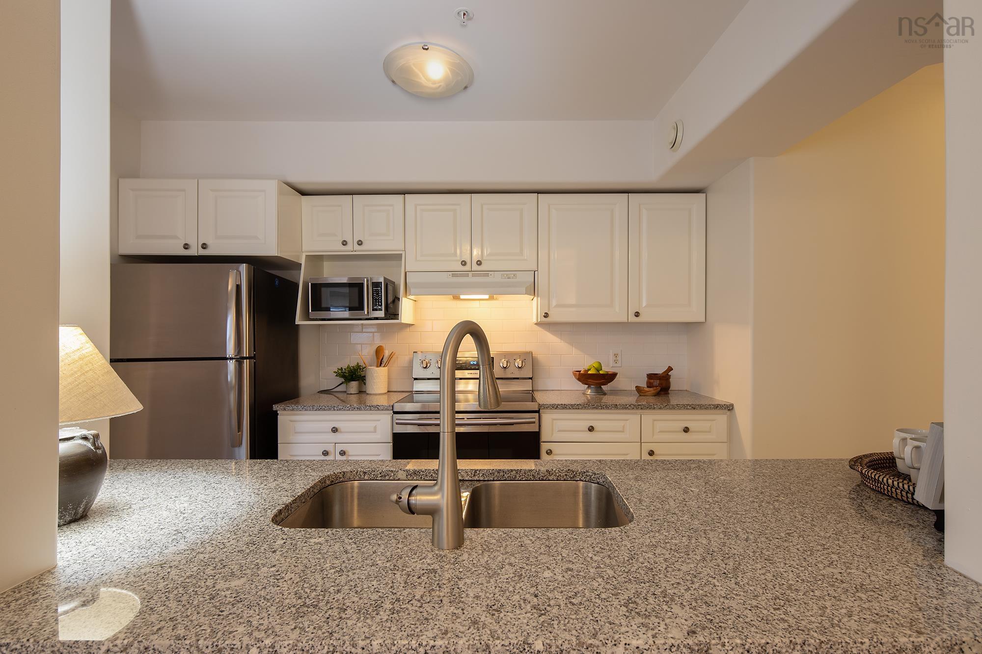 302 30 Waterfront Drive, Bedford, NS (MLS 202600425)