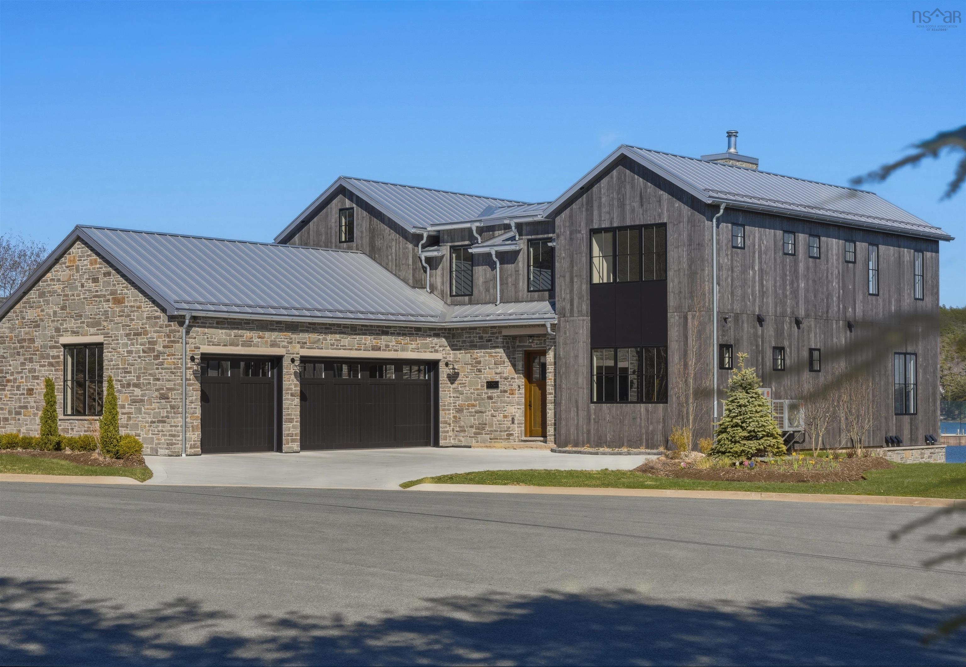65 Shore Drive, Bedford, NS (MLS 202600449)