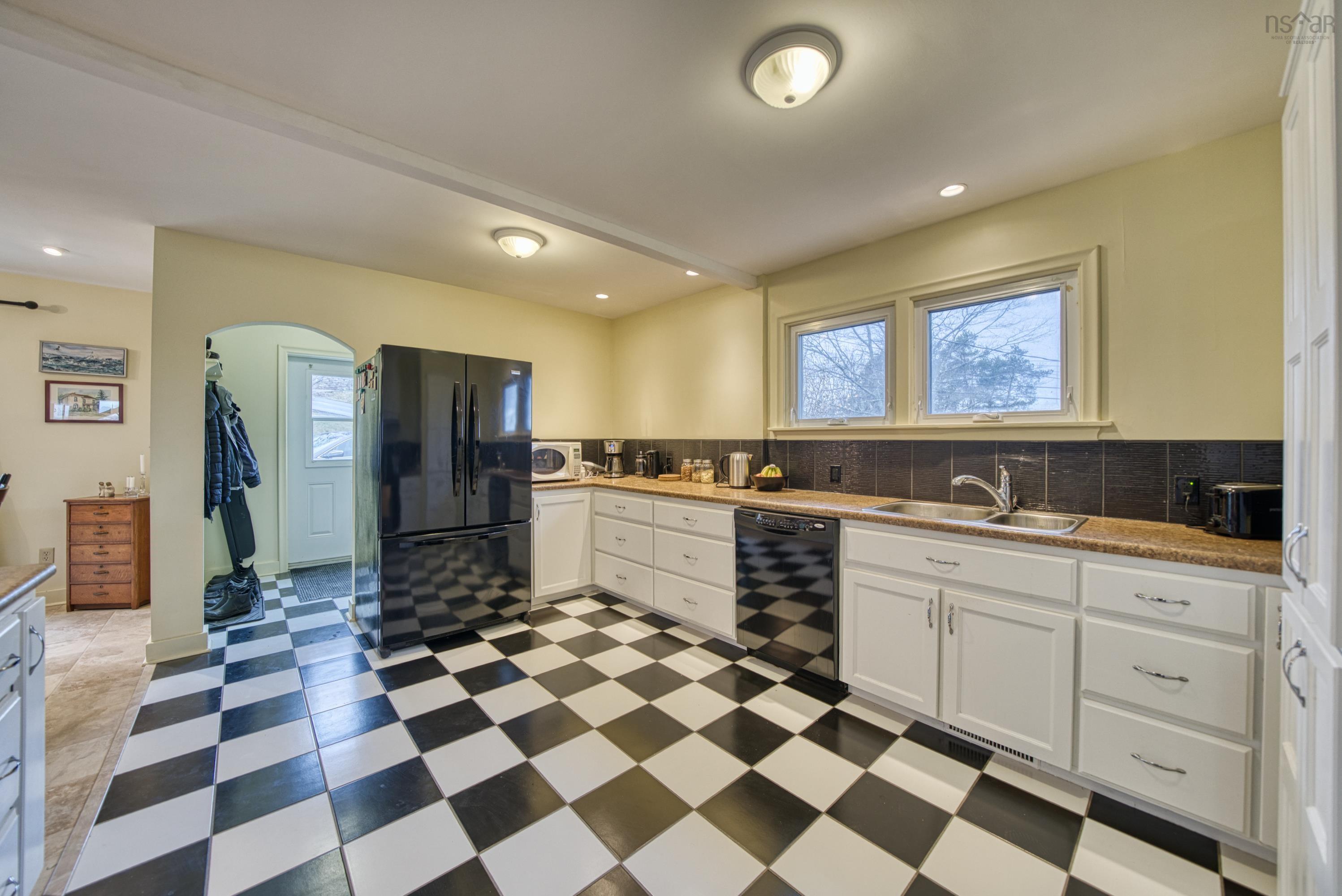 $765,000.00: 112 Hopson Street, Lunenburg