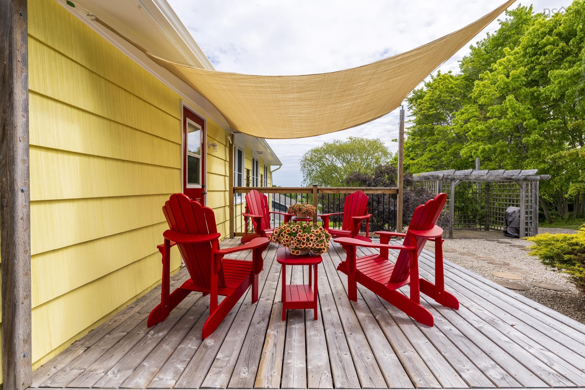 $690,000.00: 112 Hopson Street, Lunenburg